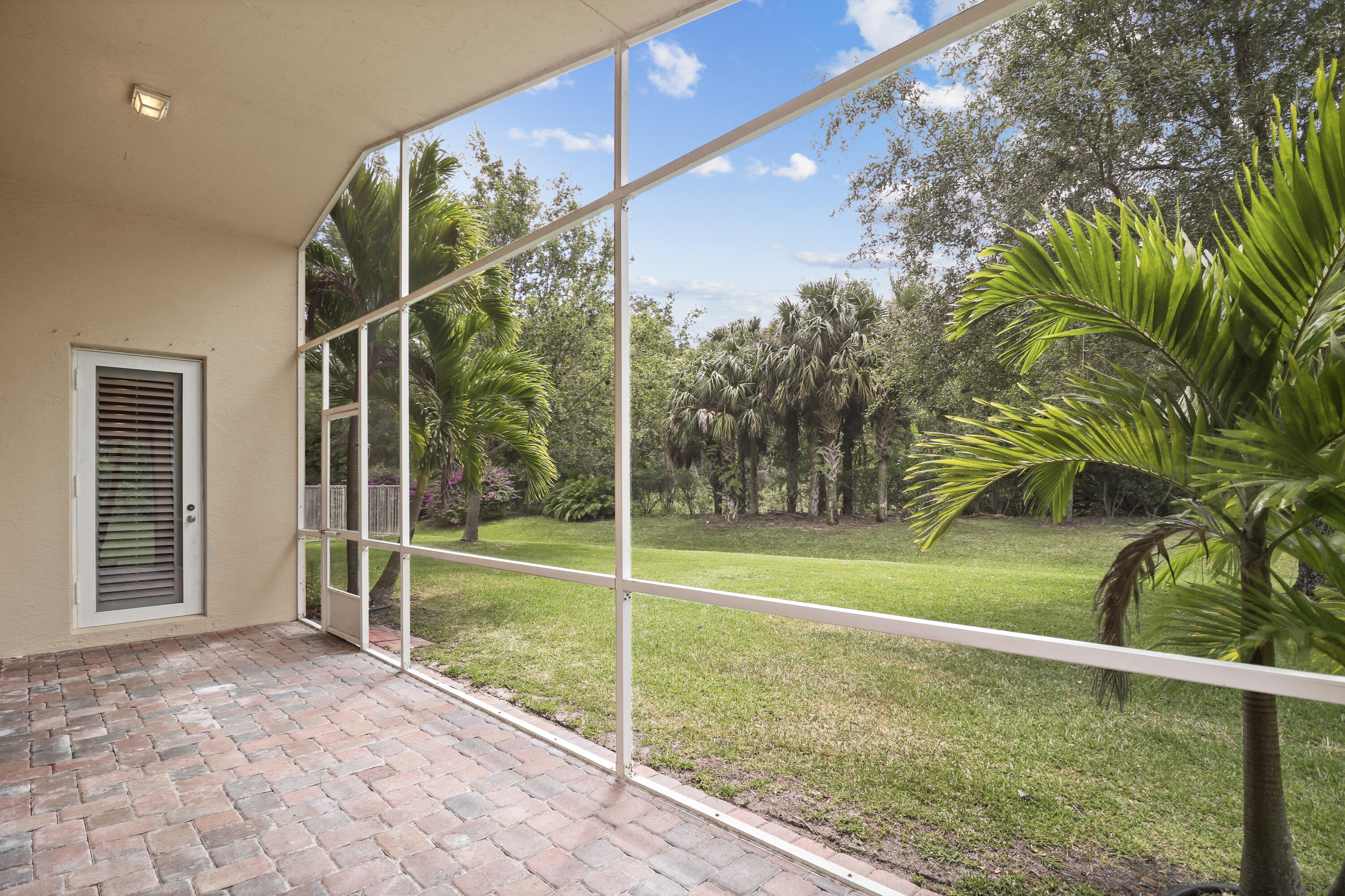 MARTINS CROSSING - Residential Lease