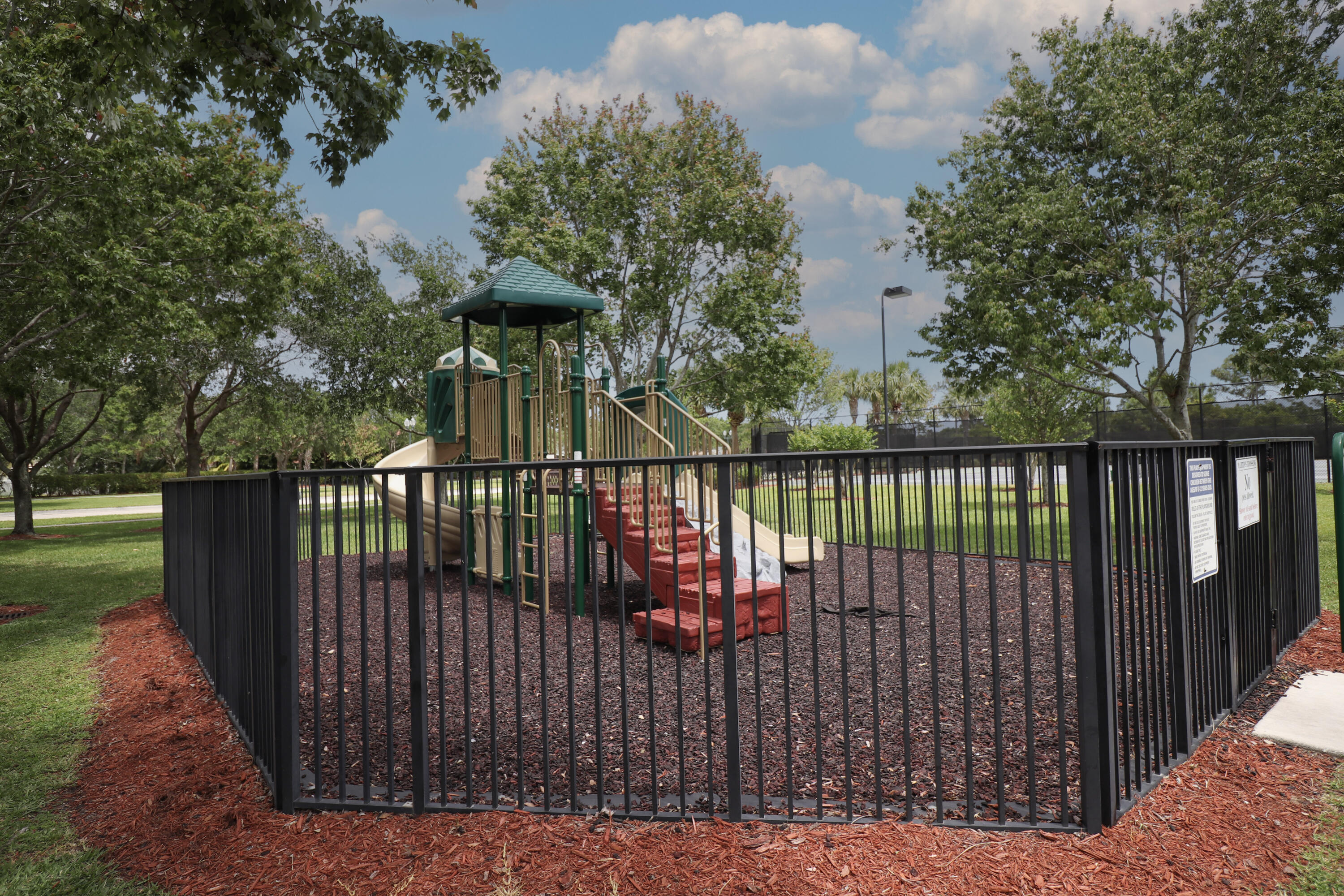 MARTINS CROSSING - Residential Lease