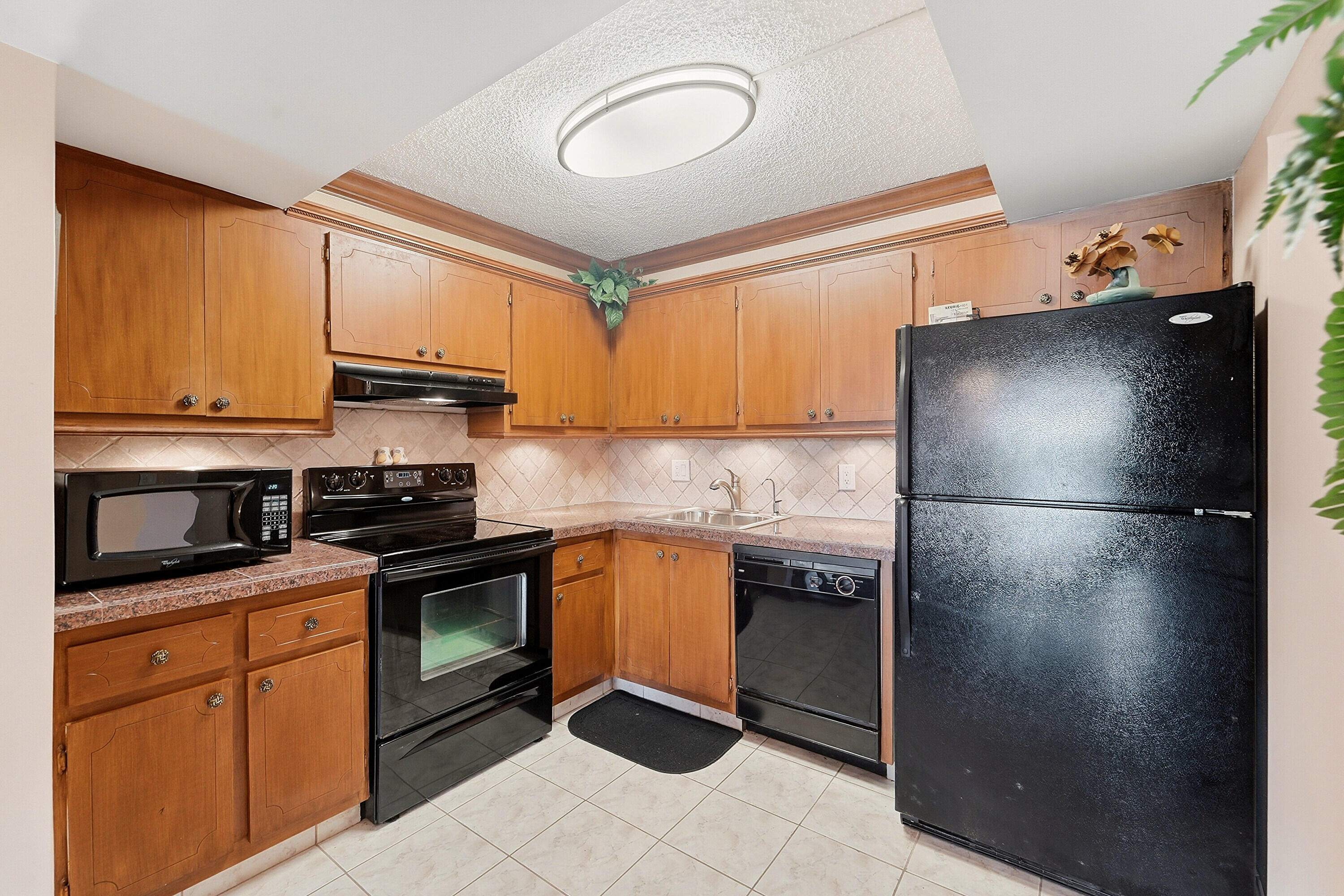 ISLE OF SANDALFOOT CONDO - Residential