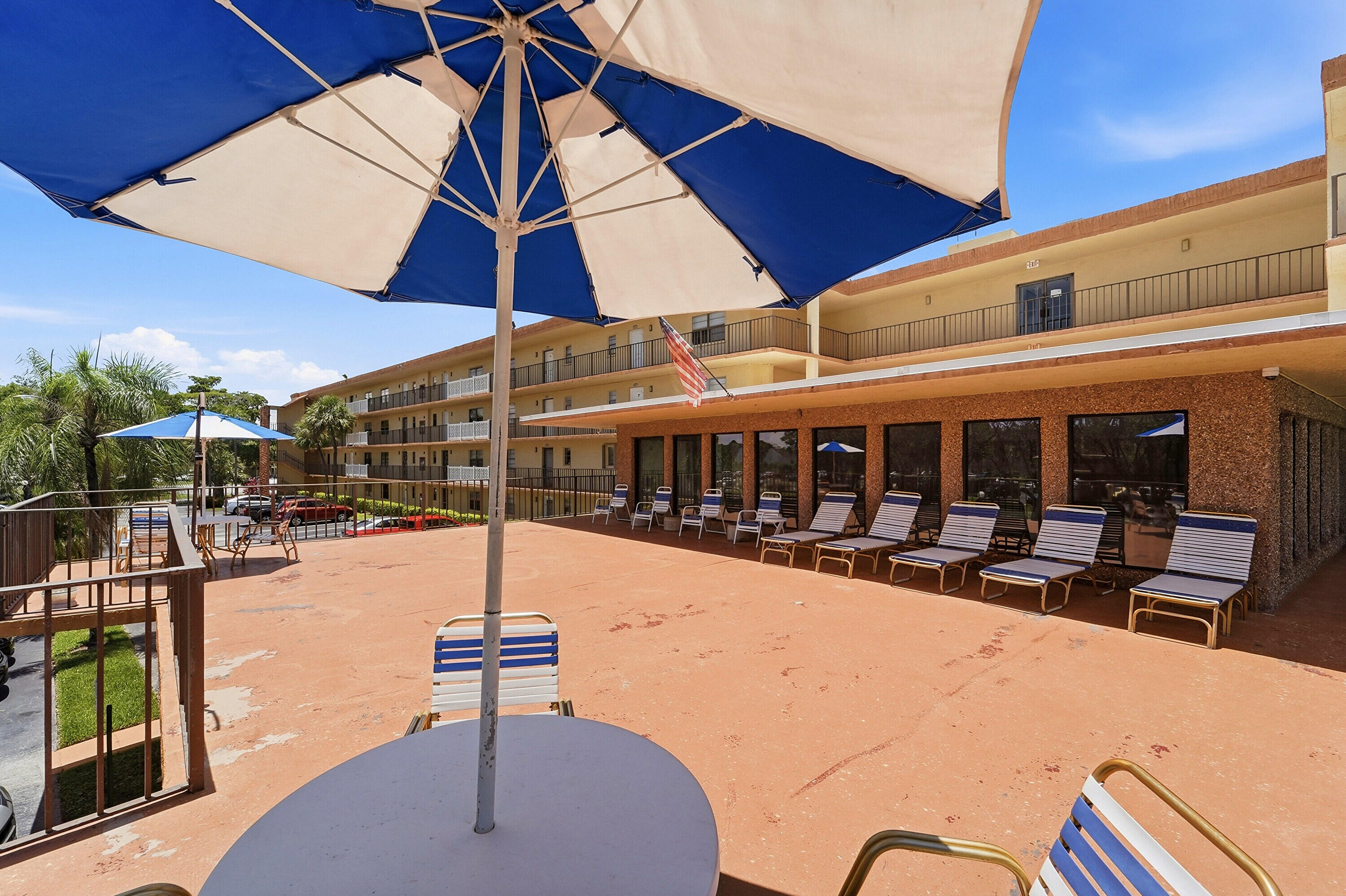 ISLE OF SANDALFOOT CONDO - Residential