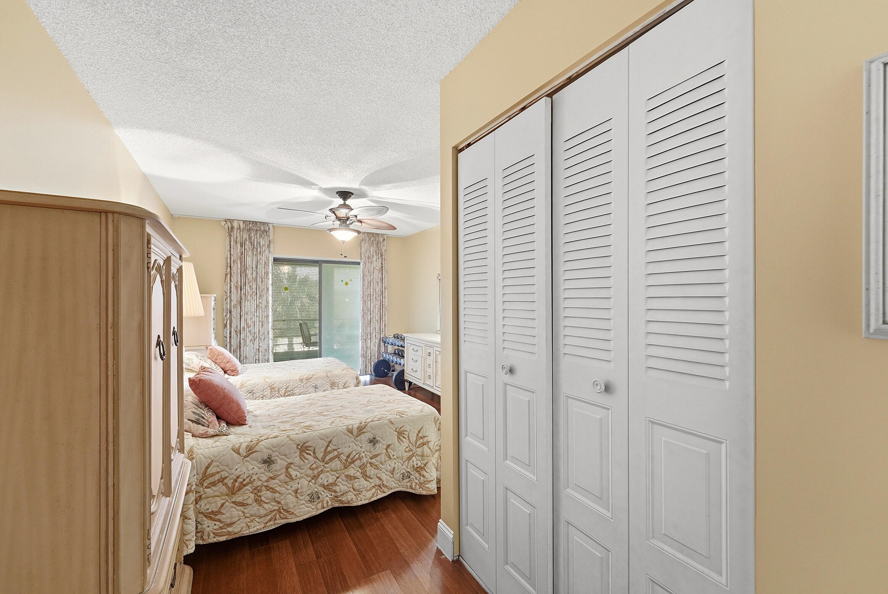 ISLE OF SANDALFOOT CONDO - Residential