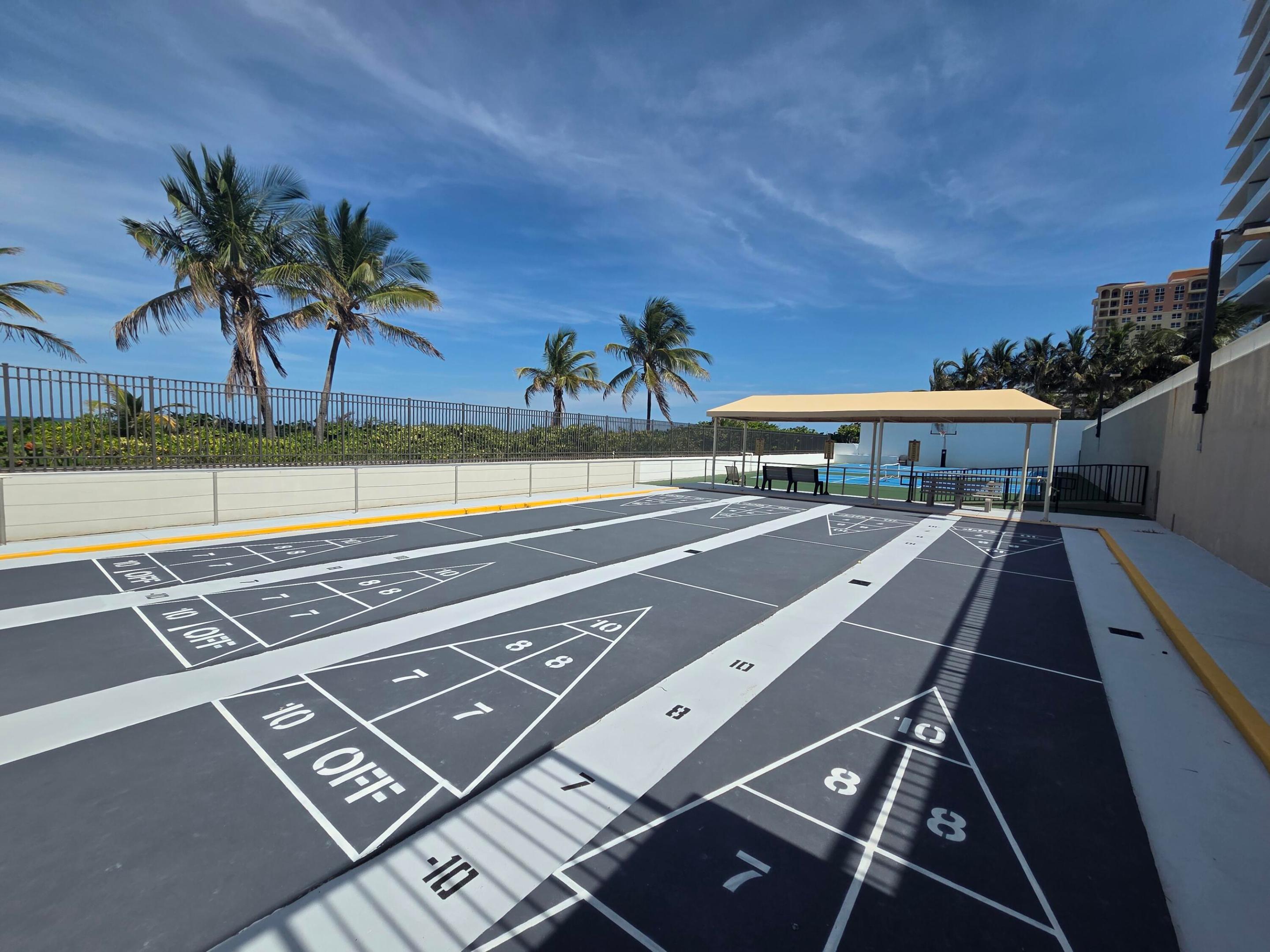 HEMISPHERES CONDO - Residential