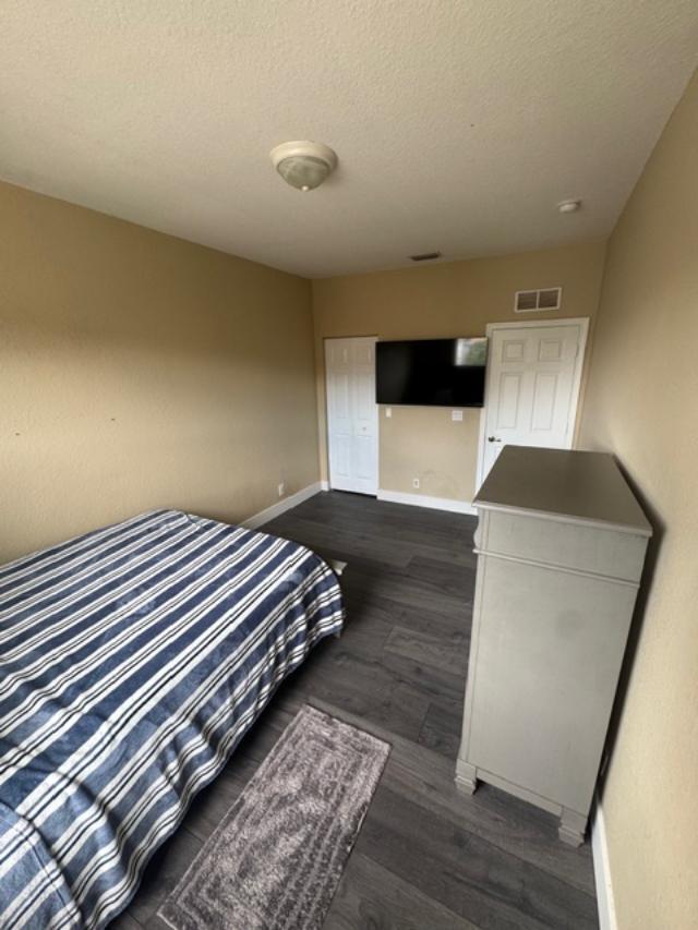 PALMYRA ESTATES - Residential Lease