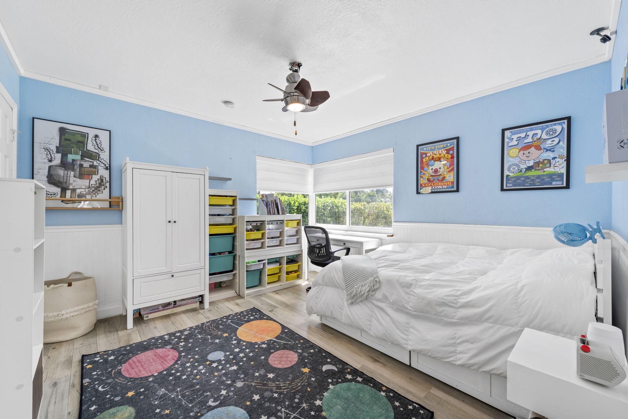 HOLLYWOOD LAKES SECTION - Residential