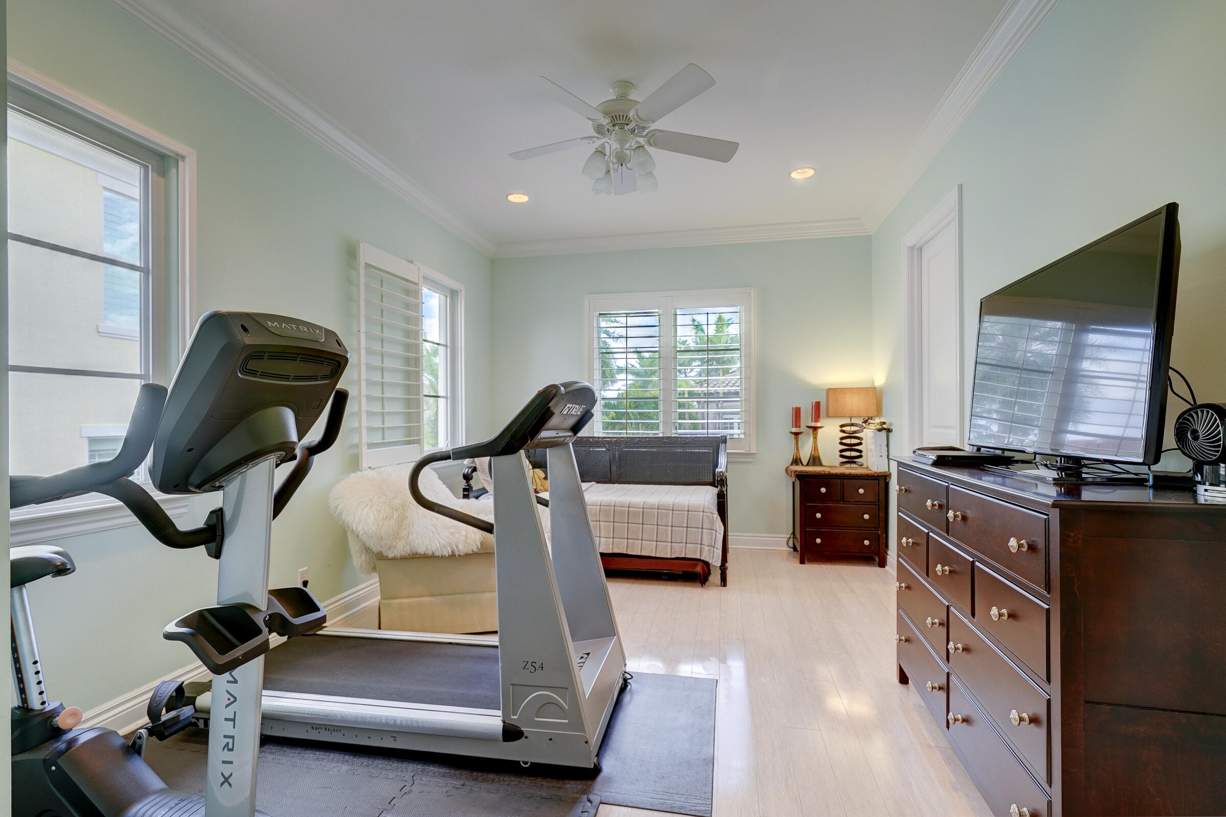 SOPHIA SENECA ESTATES - Residential