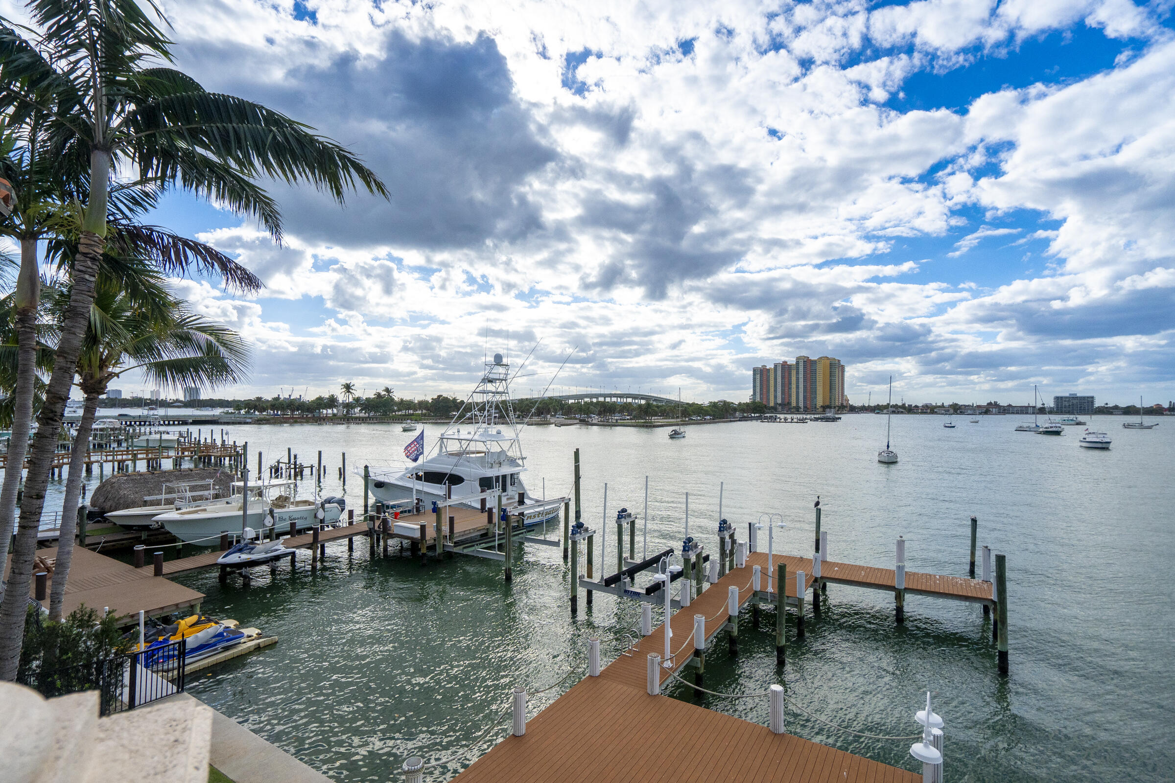 SOPHIA SENECA ESTATES - Residential