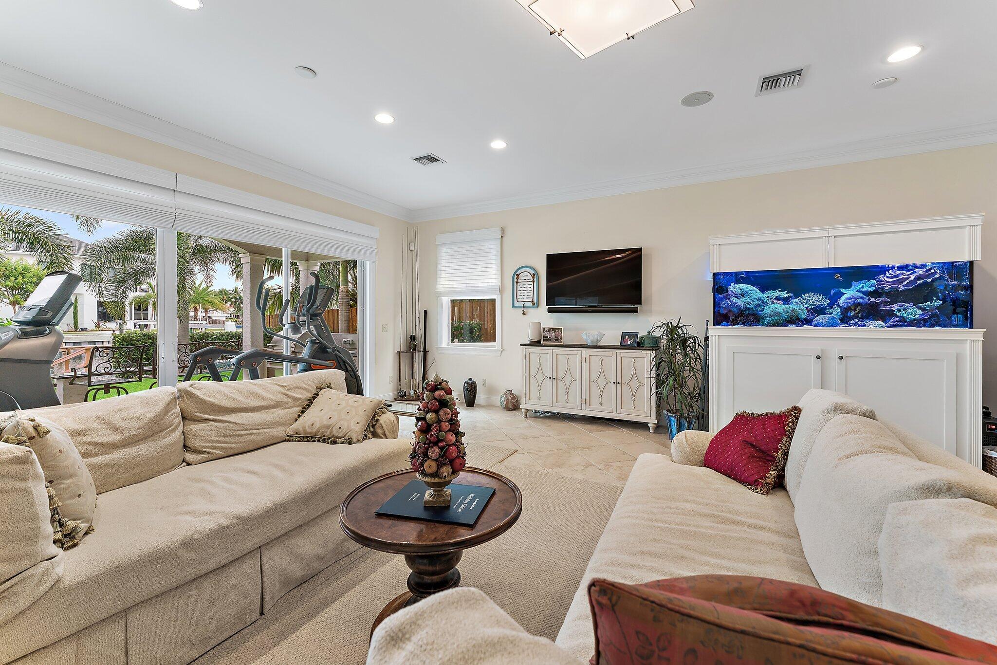 BAY VILLAGE - Residential