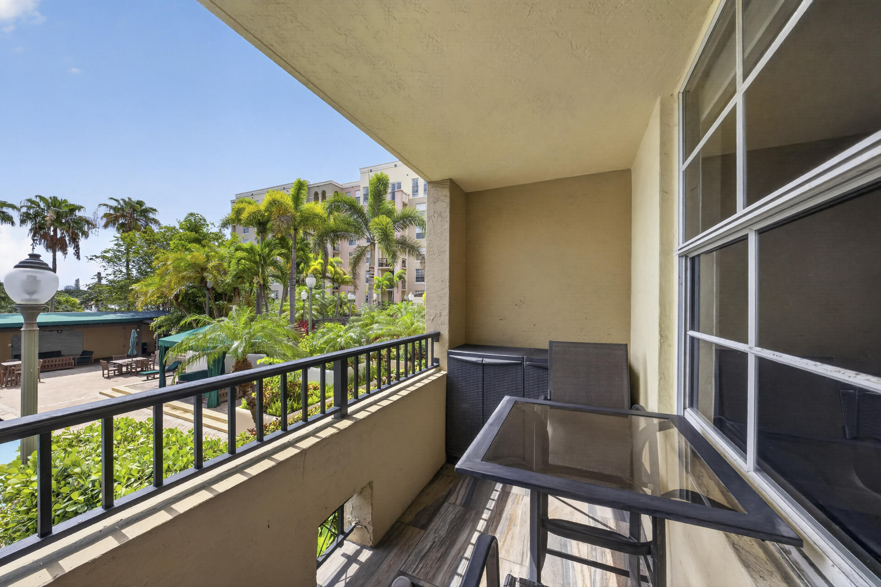 LAS OLAS BY THE RIVER CONDO - Residential