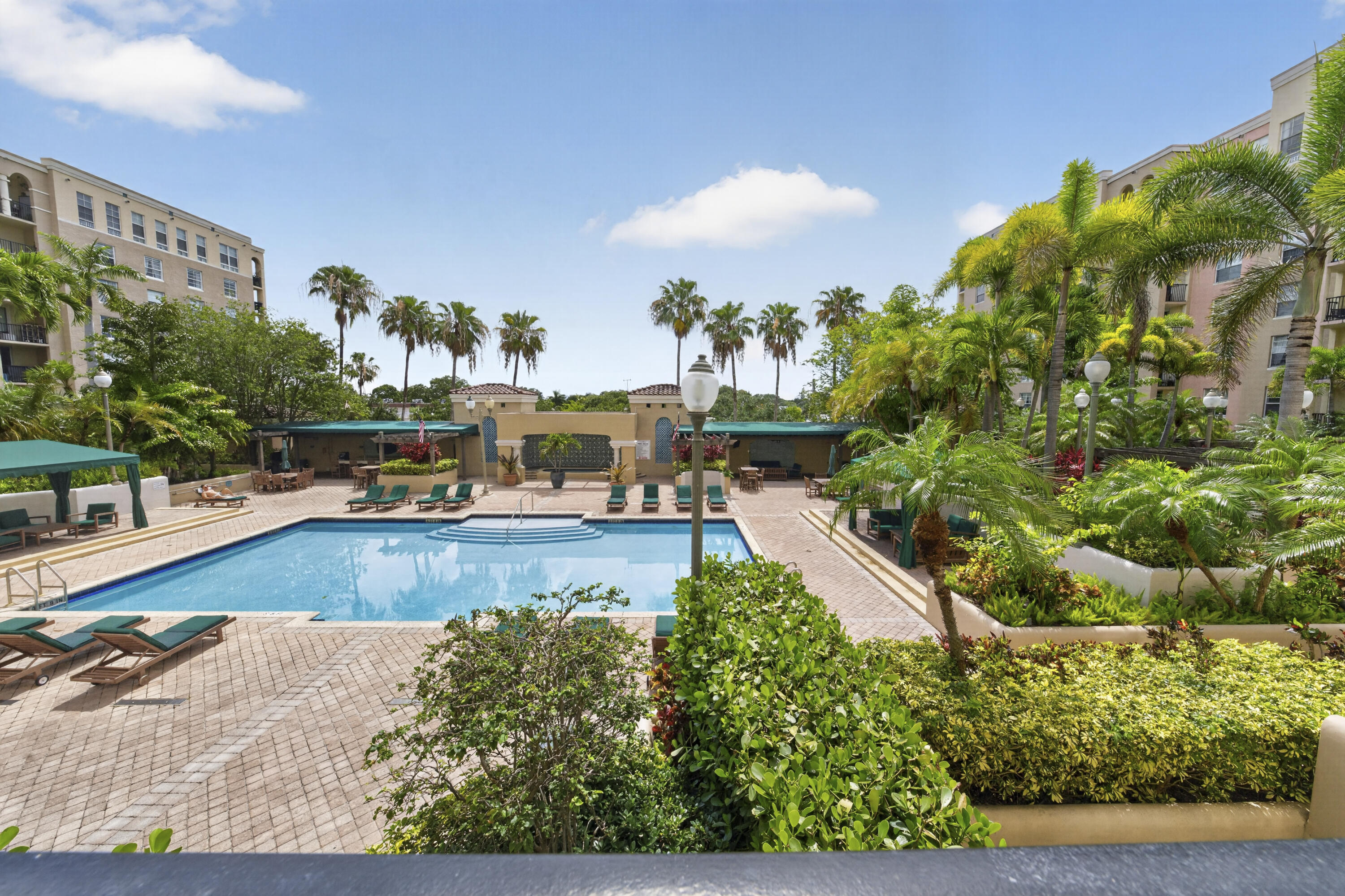 LAS OLAS BY THE RIVER CONDO - Residential