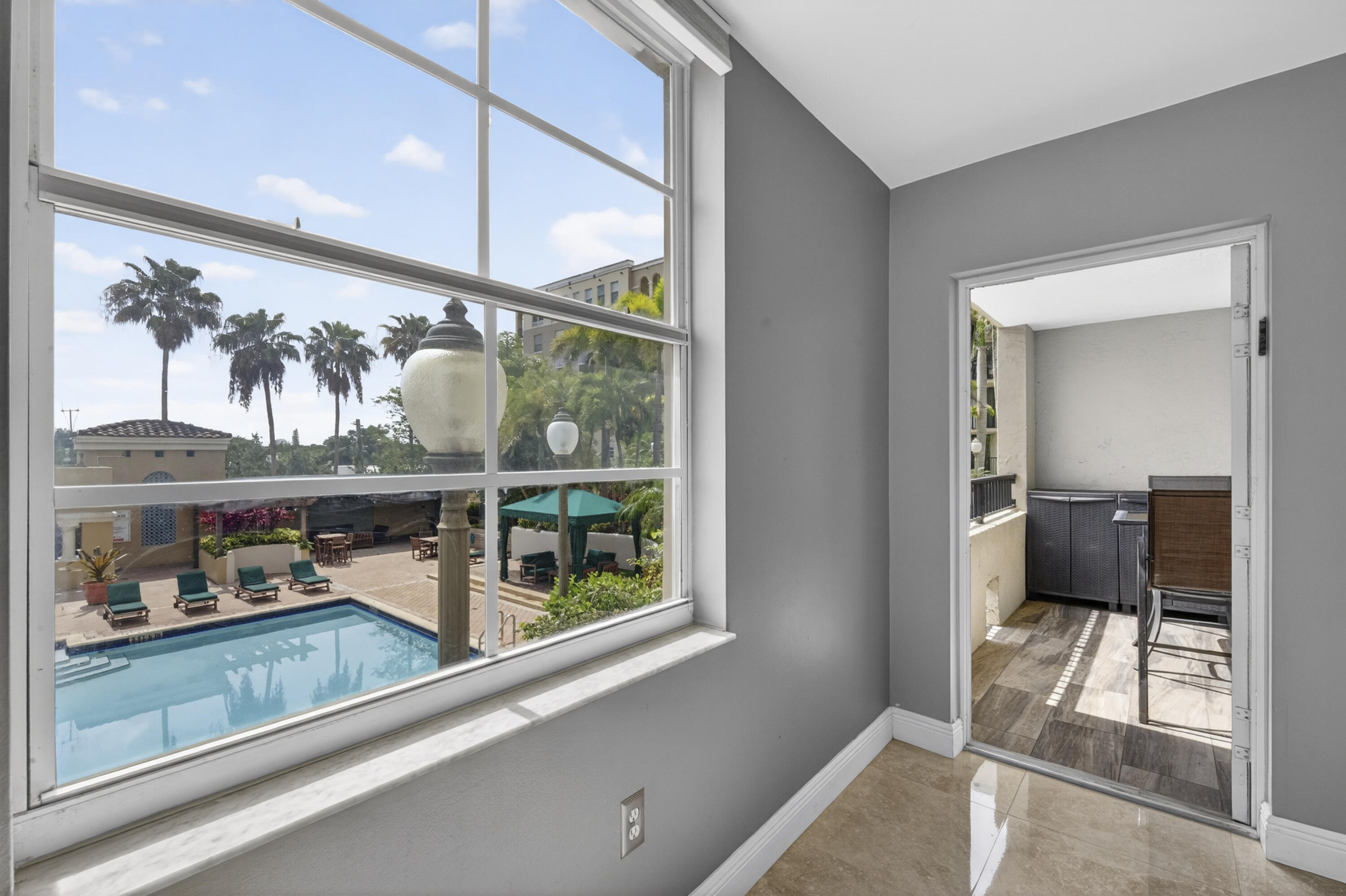 LAS OLAS BY THE RIVER CONDO - Residential