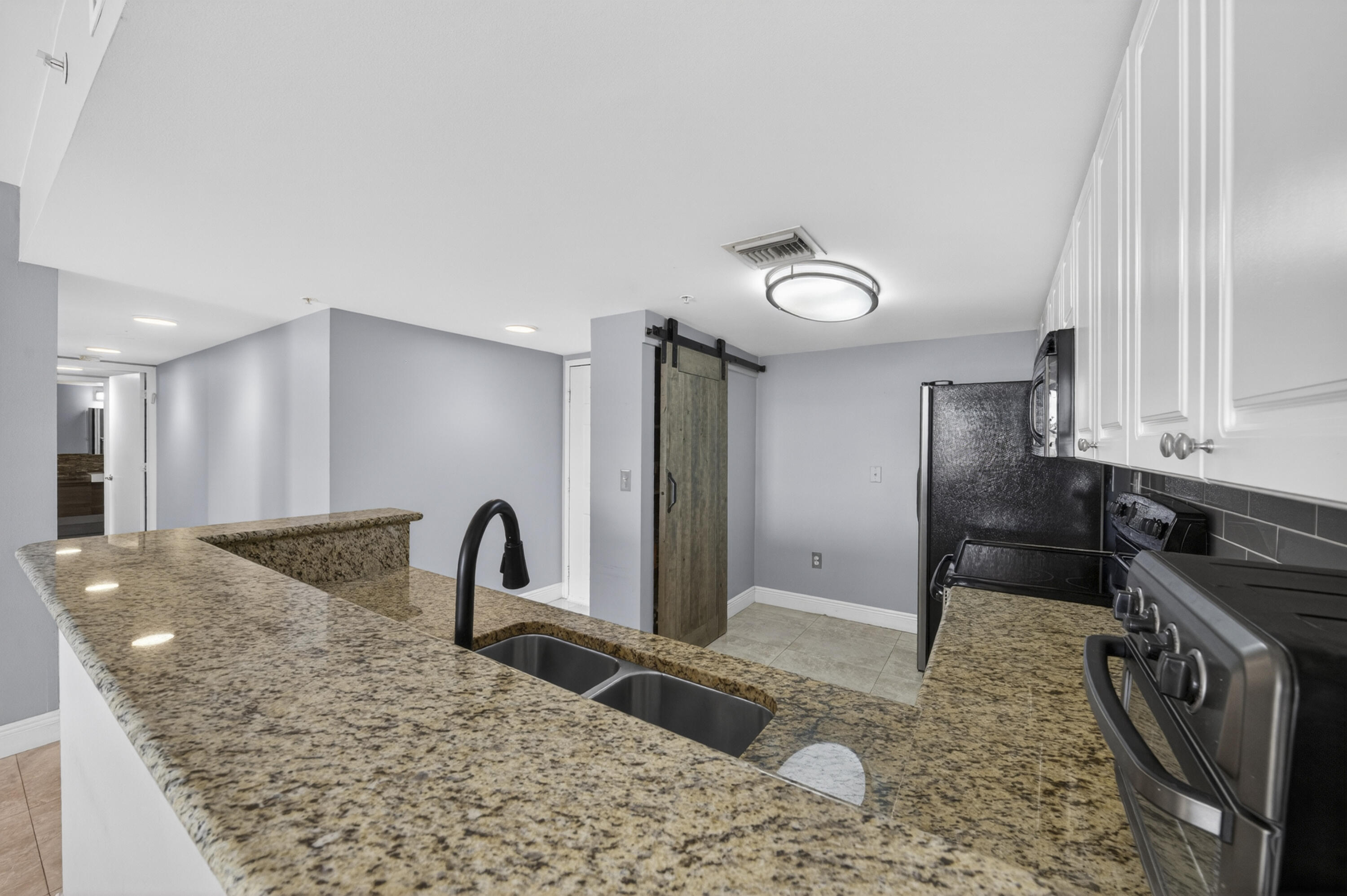 LAS OLAS BY THE RIVER CONDO - Residential