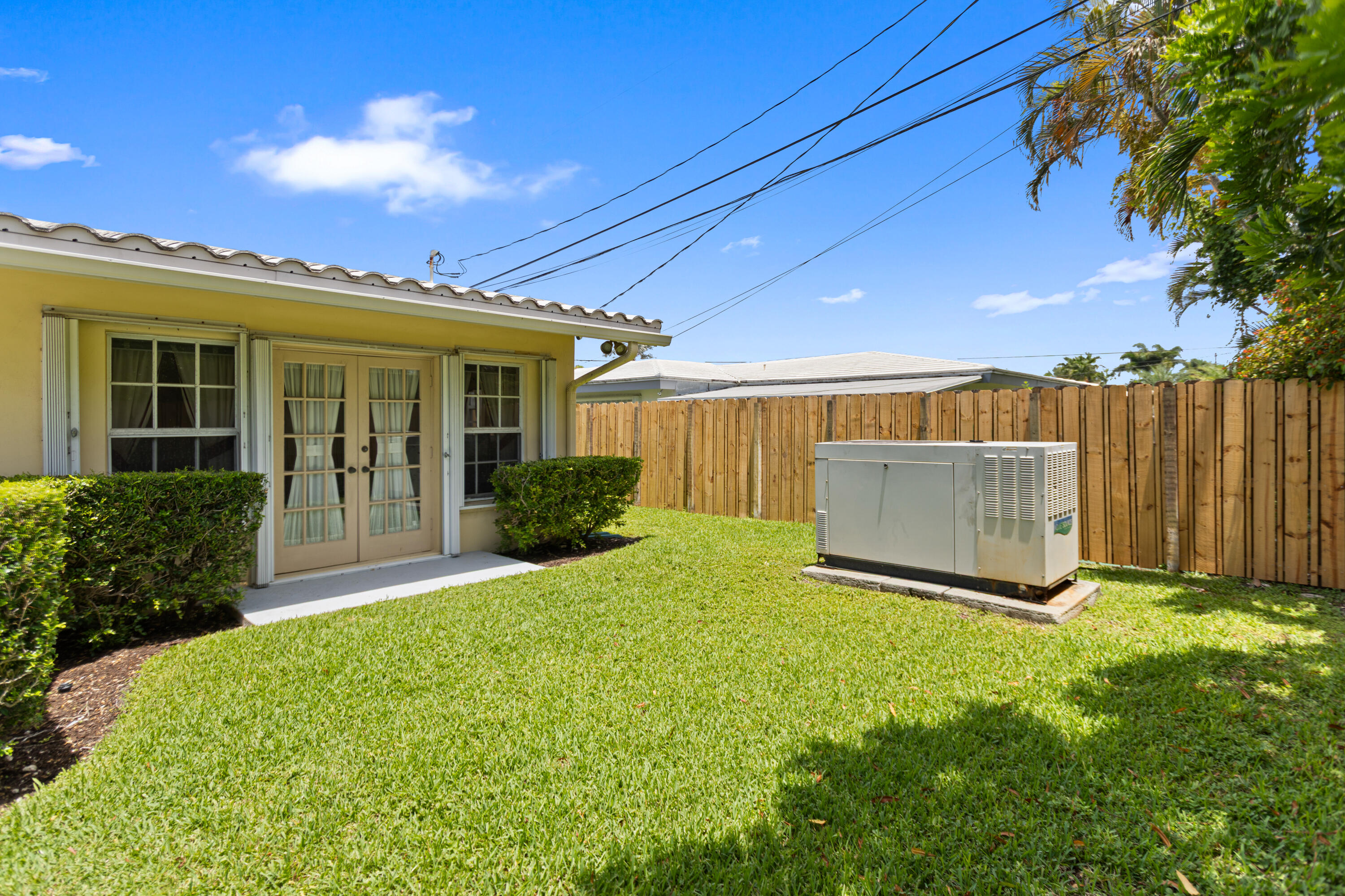 CORAL HEIGHTS SEC ONE - Residential