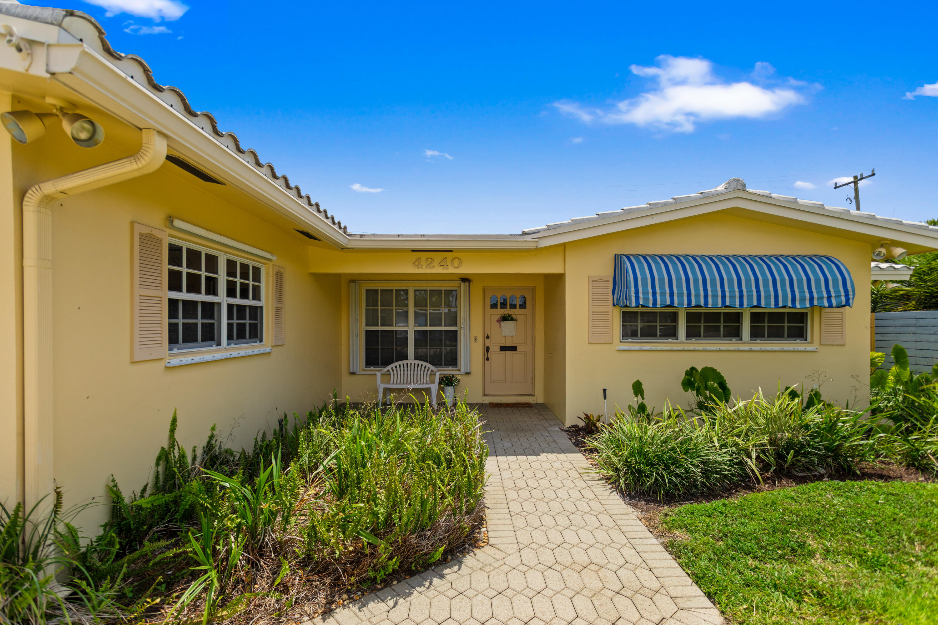 CORAL HEIGHTS SEC ONE - Residential