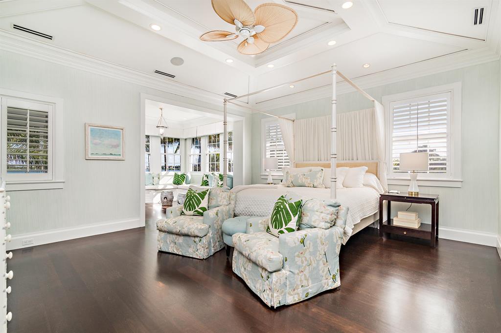 VEST POCKET LAKE WORTH FARMS IN - Residential