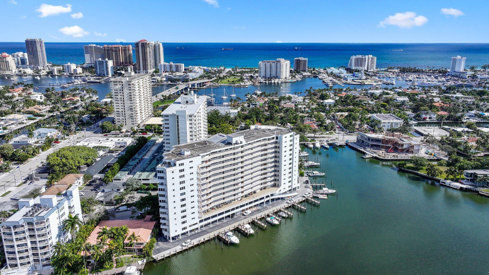 FOUR SEASONS CONDO - Residential