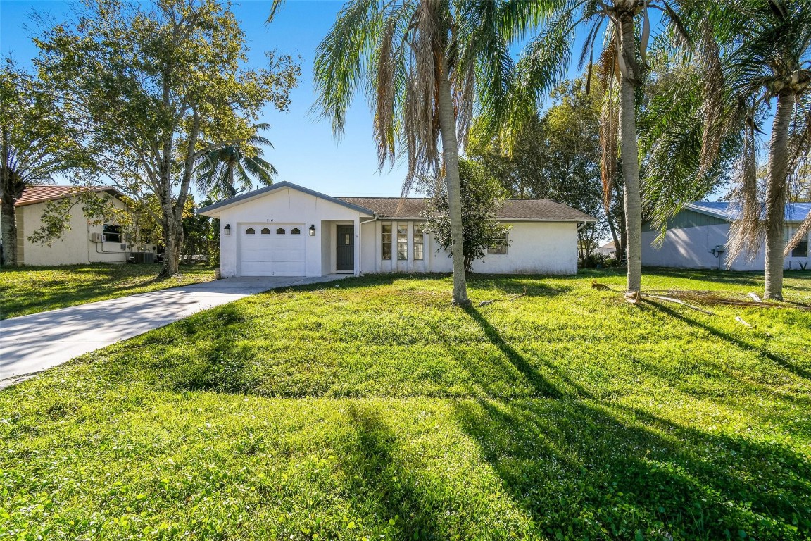 PORT ST LUCIE SECTION 27 - Residential