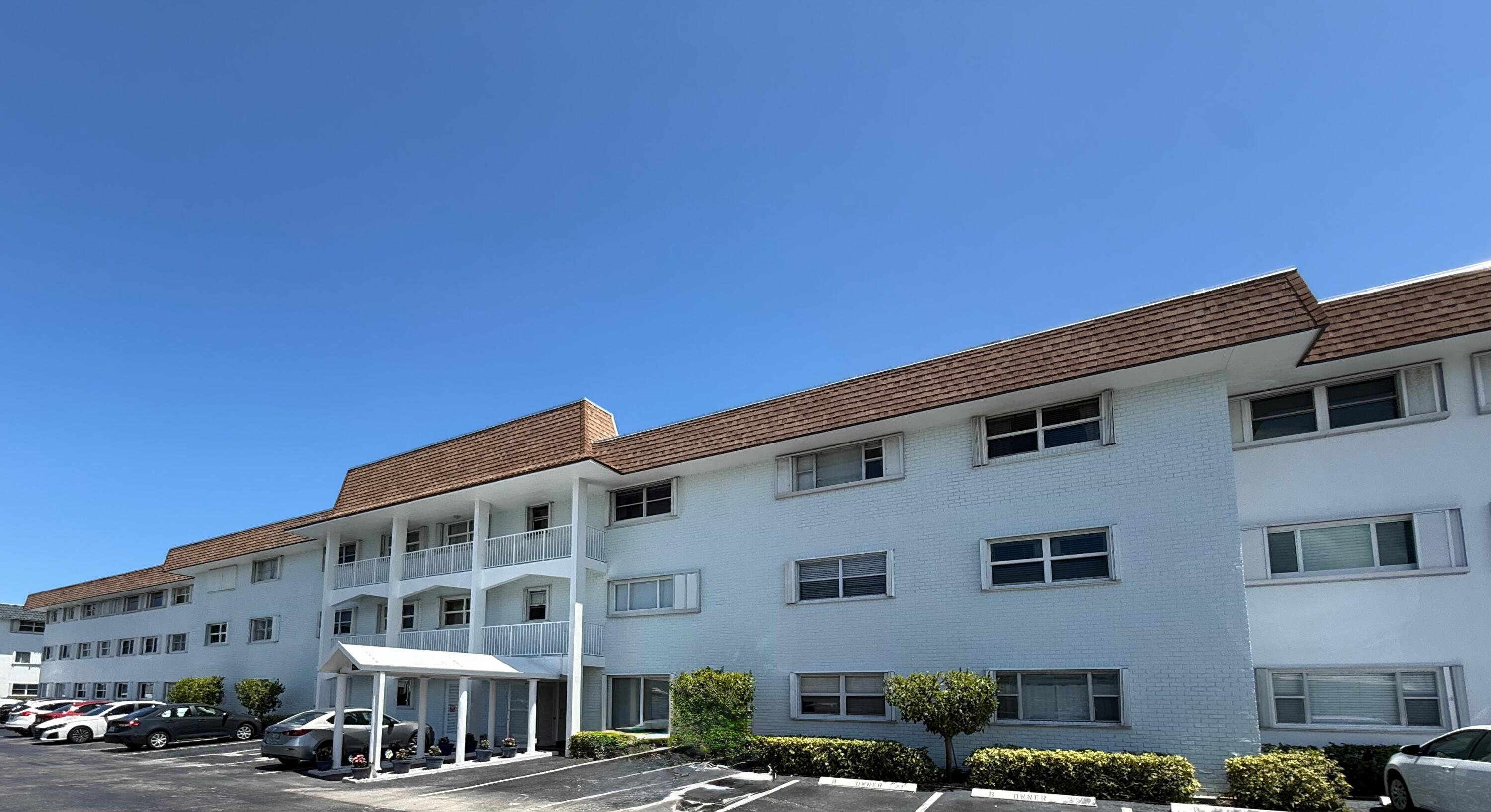 SHORE CLUB APTS B & C CONDO - Residential Lease