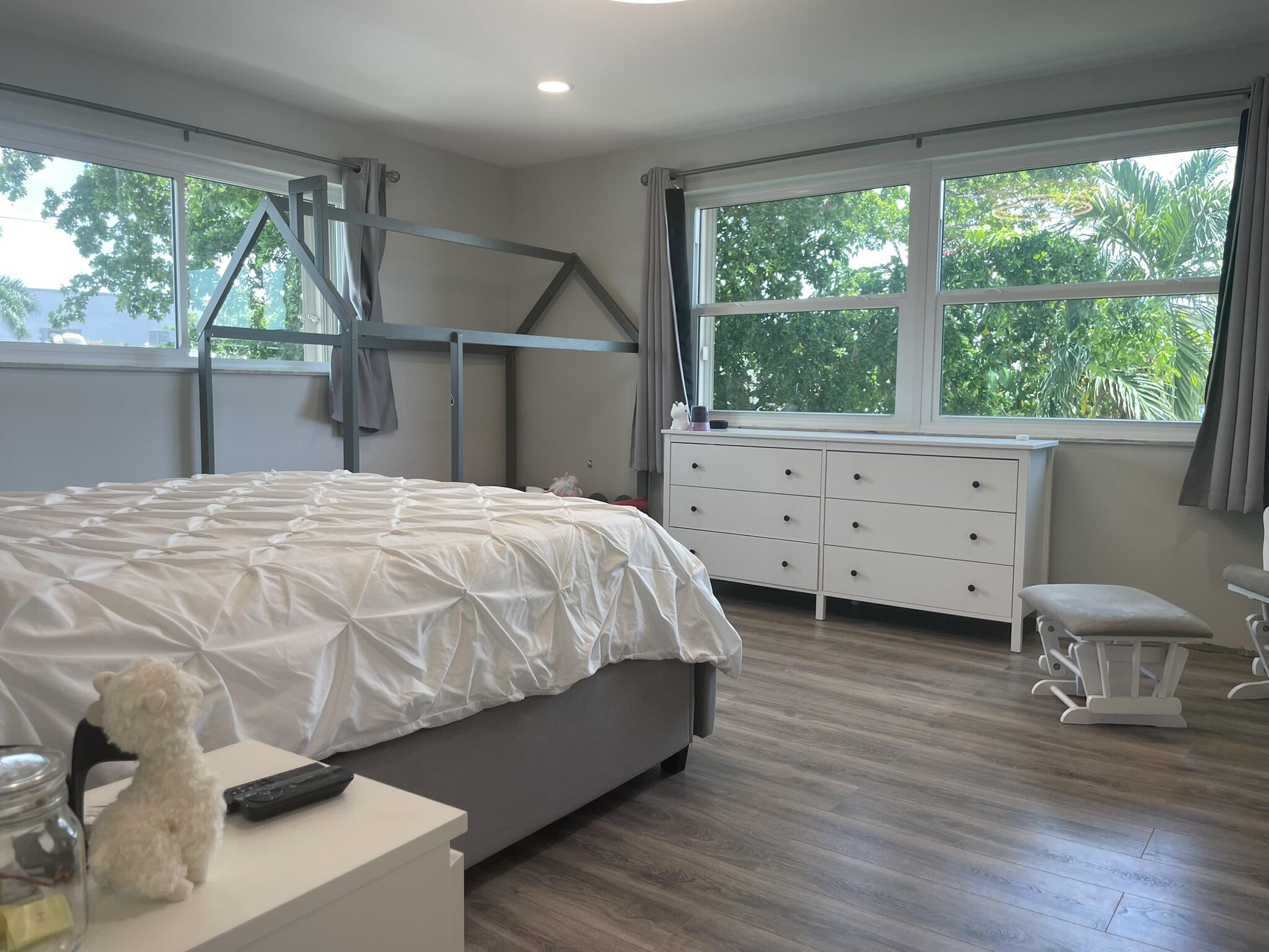 TOWNHOUSES AT NOVA - Residential