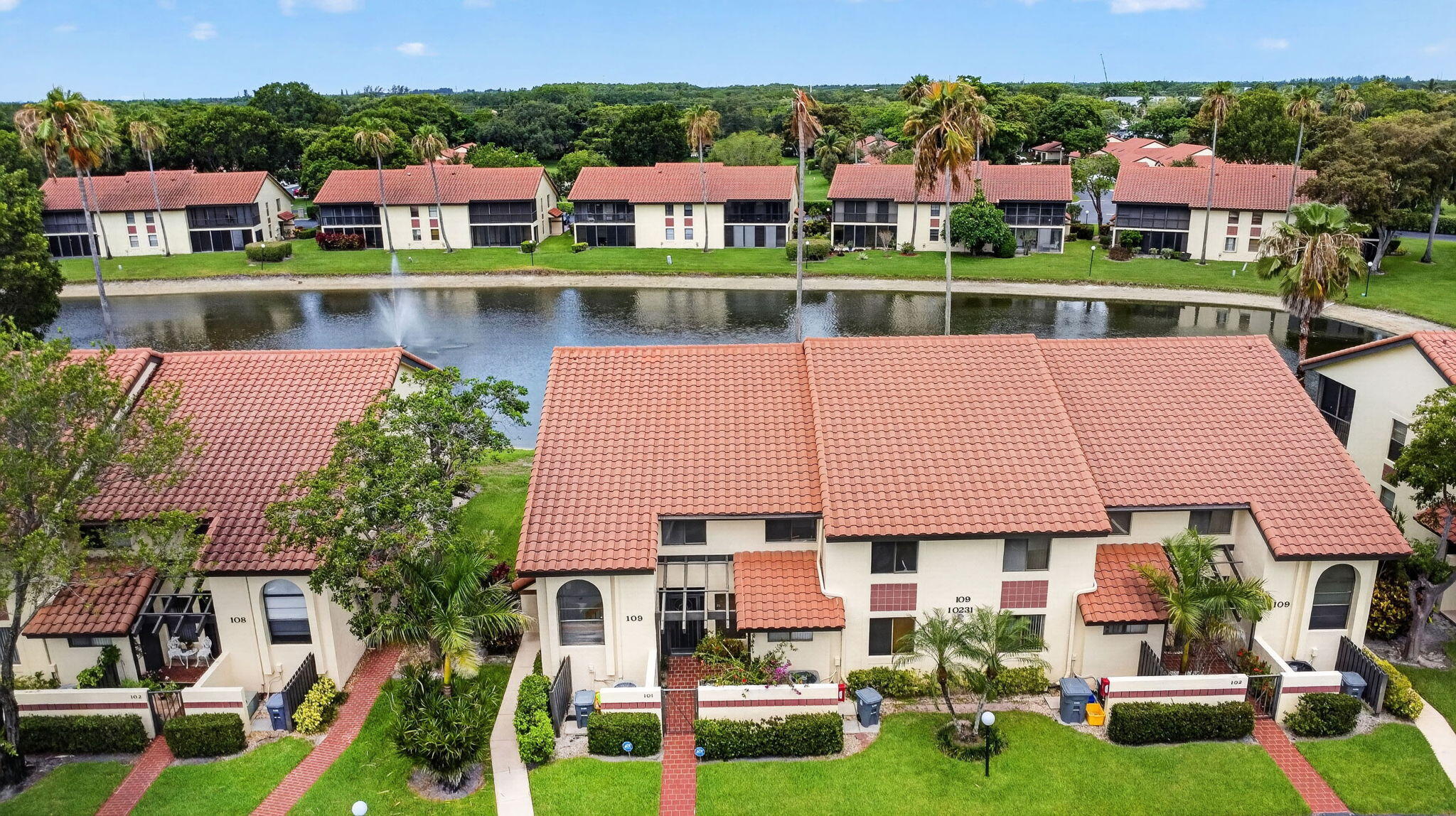PALM CHASE LAKES CONDO - Residential