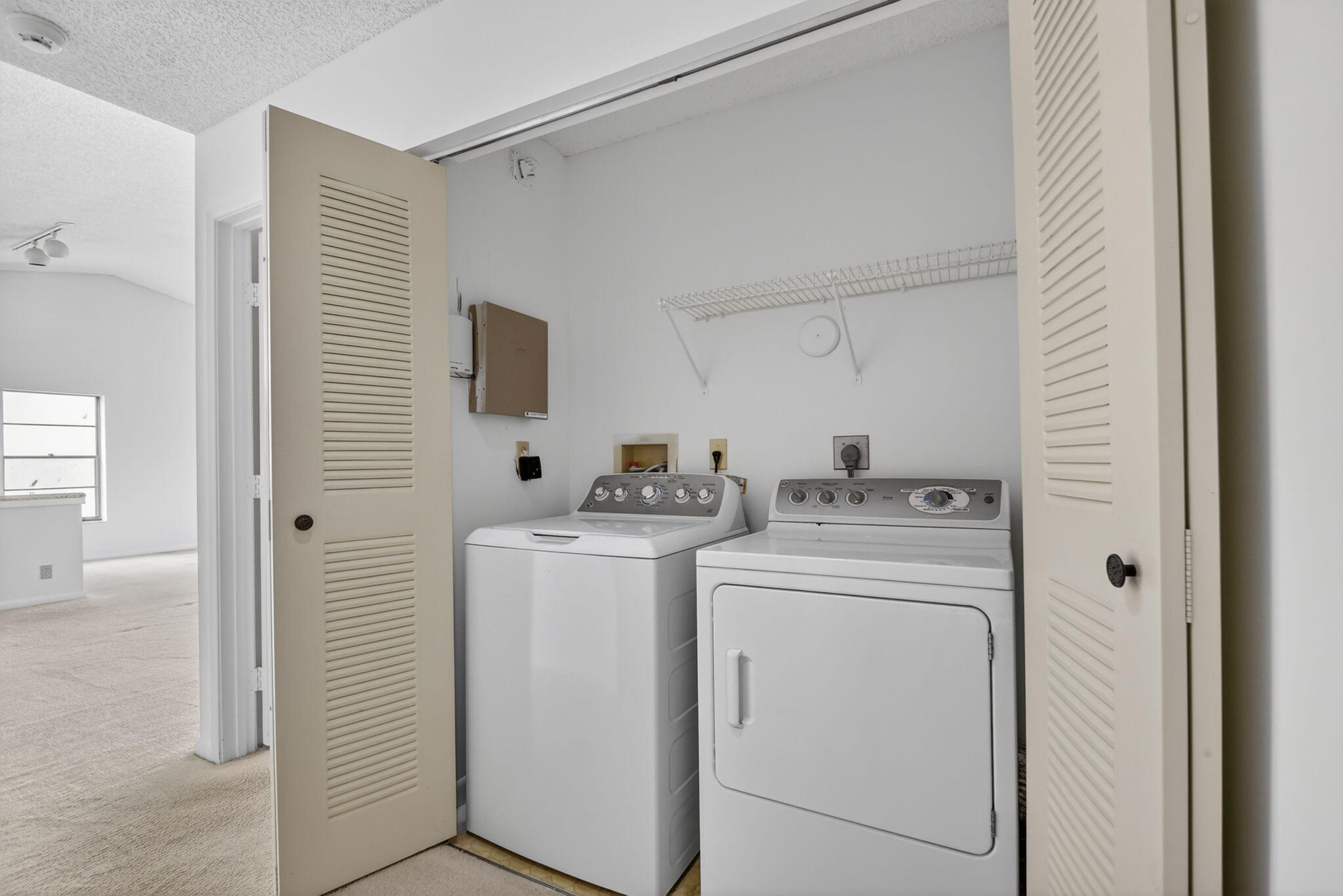 PALM CHASE LAKES CONDO - Residential