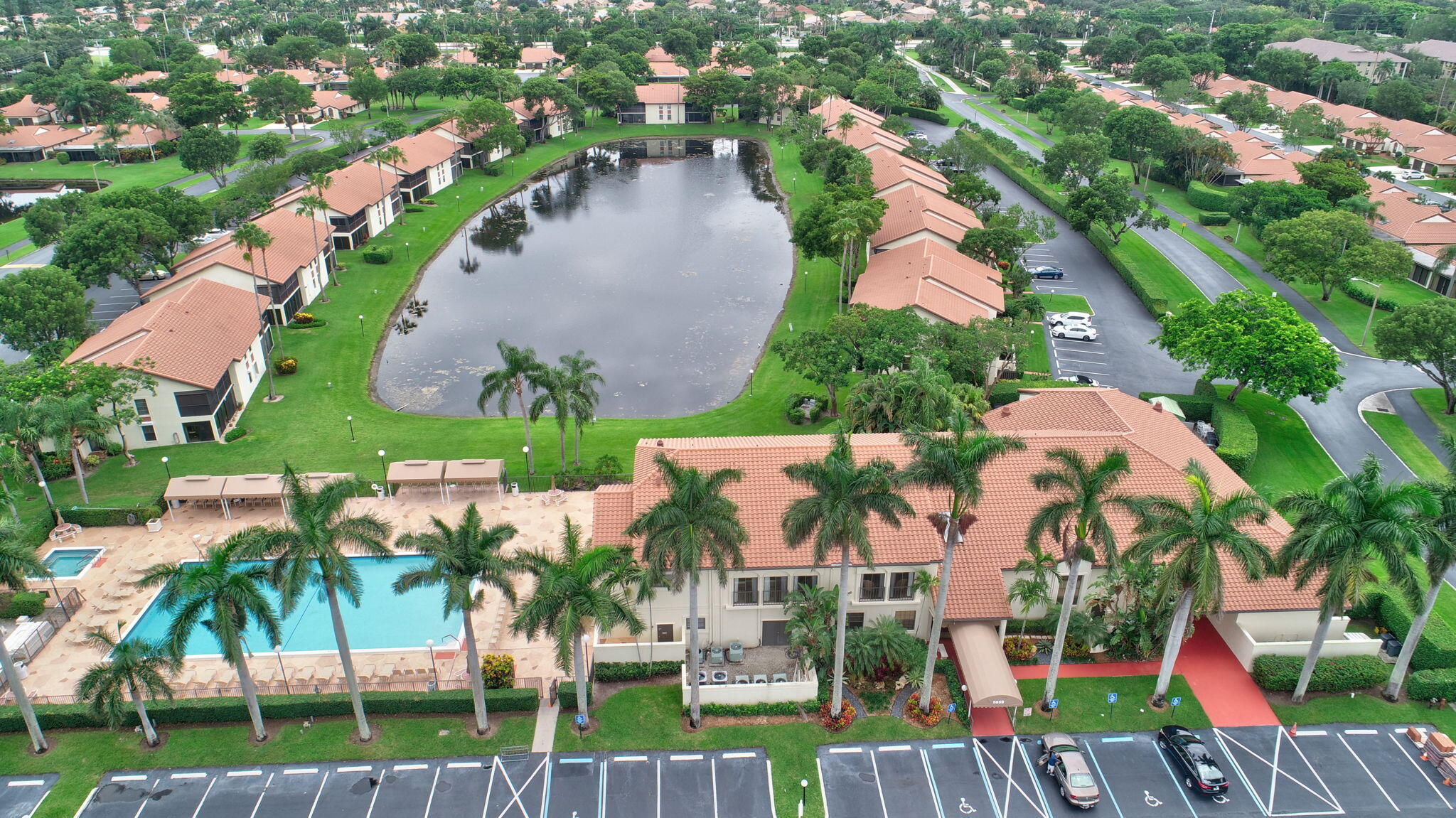 PALM CHASE LAKES CONDO - Residential