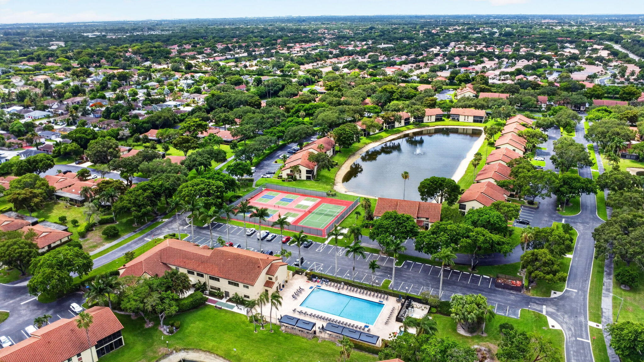 PALM CHASE LAKES CONDO - Residential