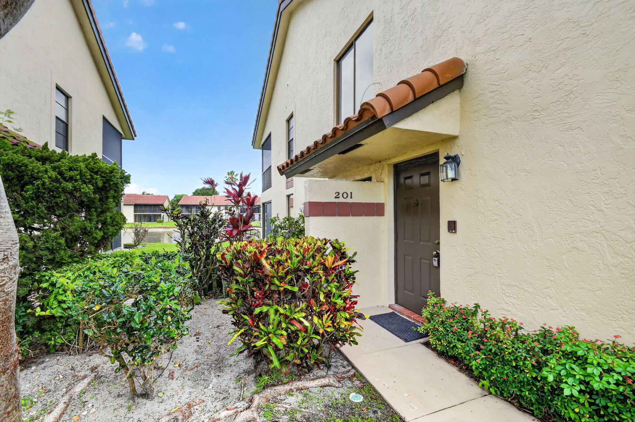 PALM CHASE LAKES CONDO - Residential