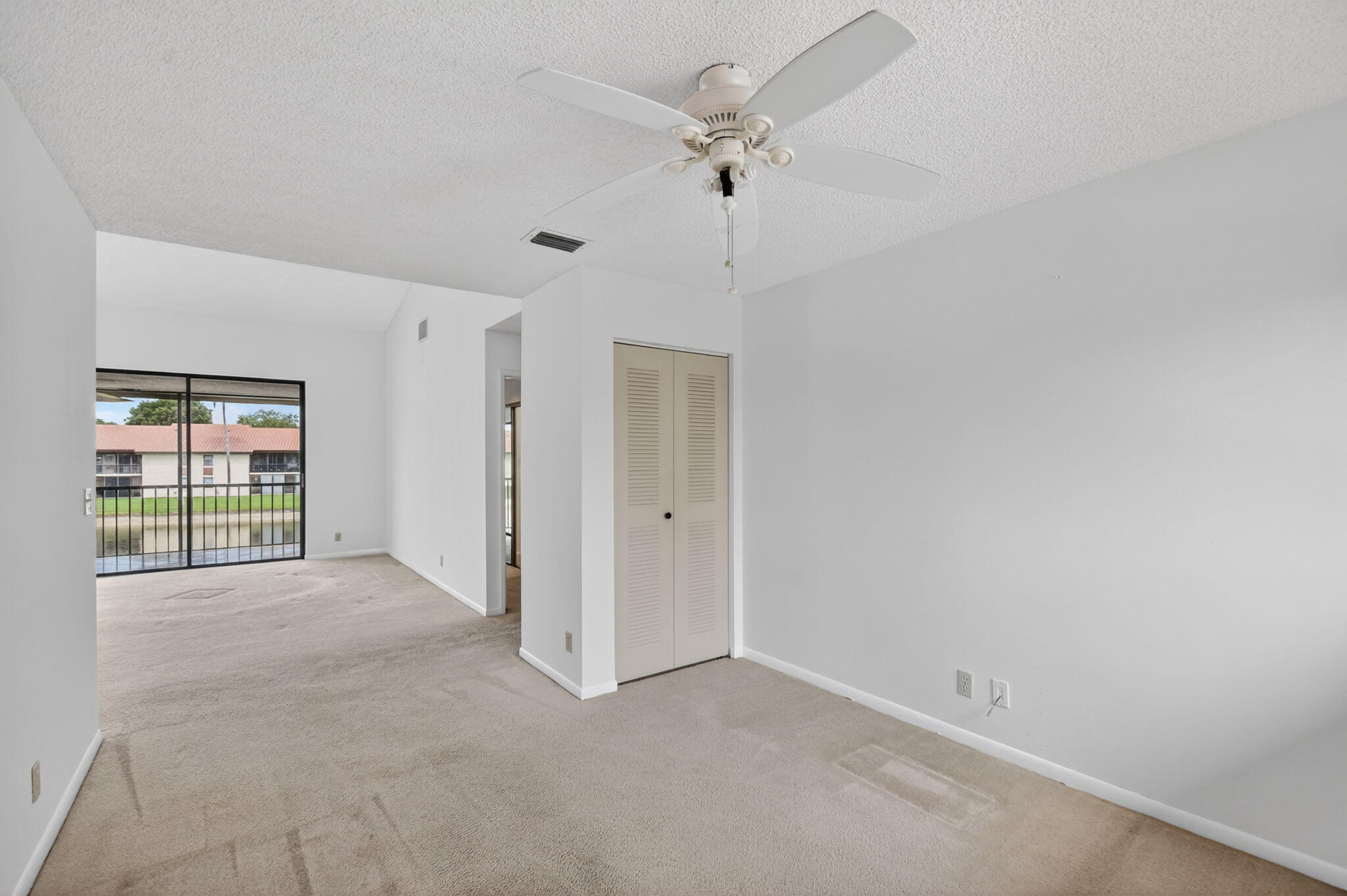 PALM CHASE LAKES CONDO - Residential