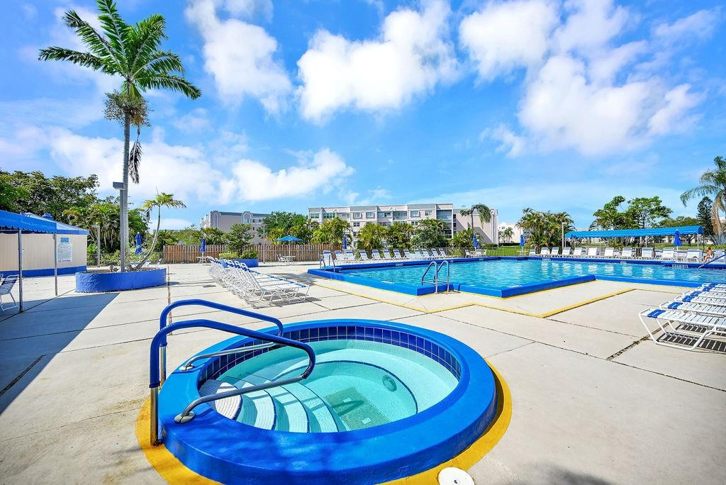 Sunrise Lakes phase 4 inc - Residential