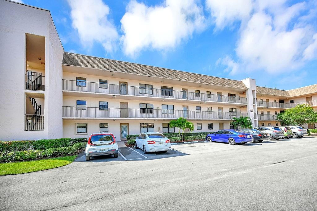 Sunrise Lakes phase 4 inc - Residential
