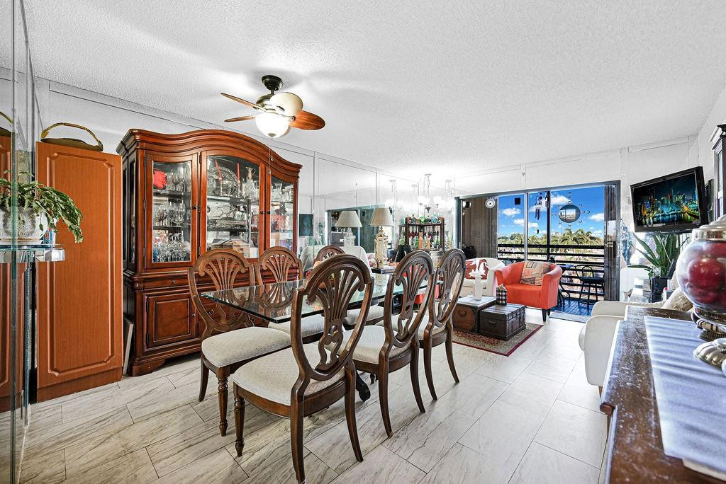 Sunrise Lakes phase 4 inc - Residential