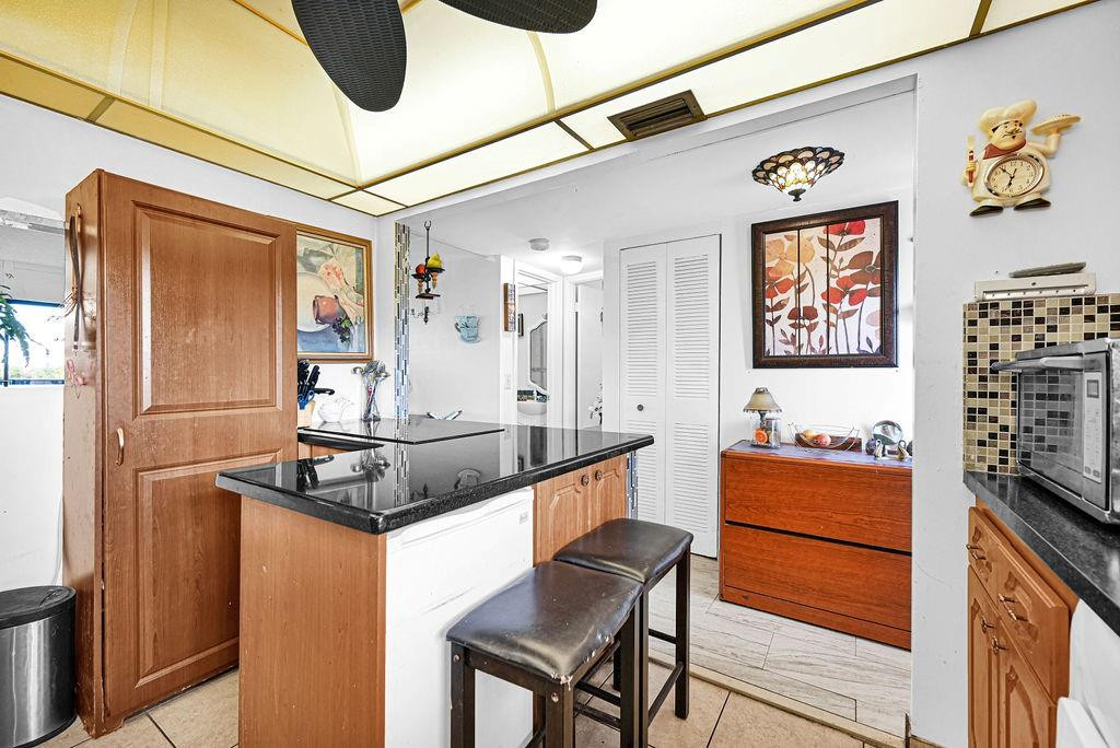 Sunrise Lakes phase 4 inc - Residential