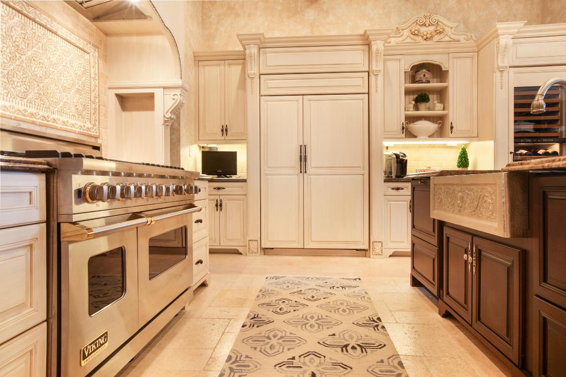 PALM BEACH POINT - Residential