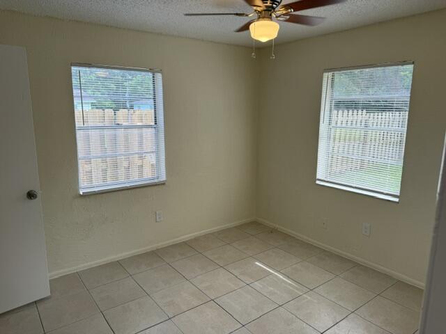 Gulfstream Apartments - Residential Lease