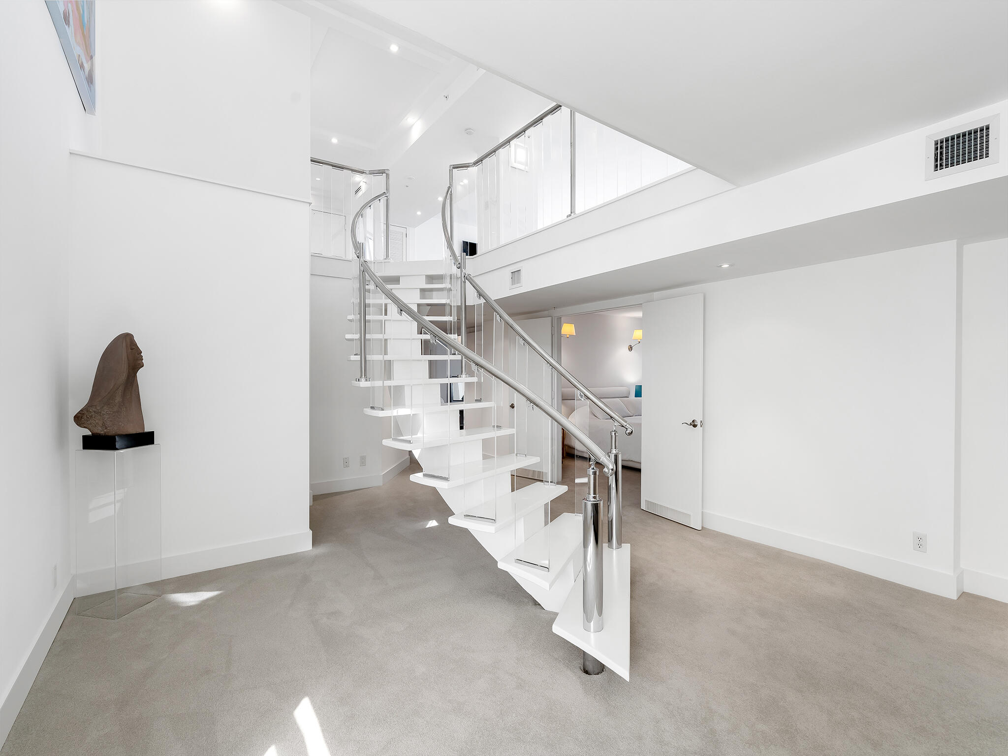 CLARENDON CONDO - Residential