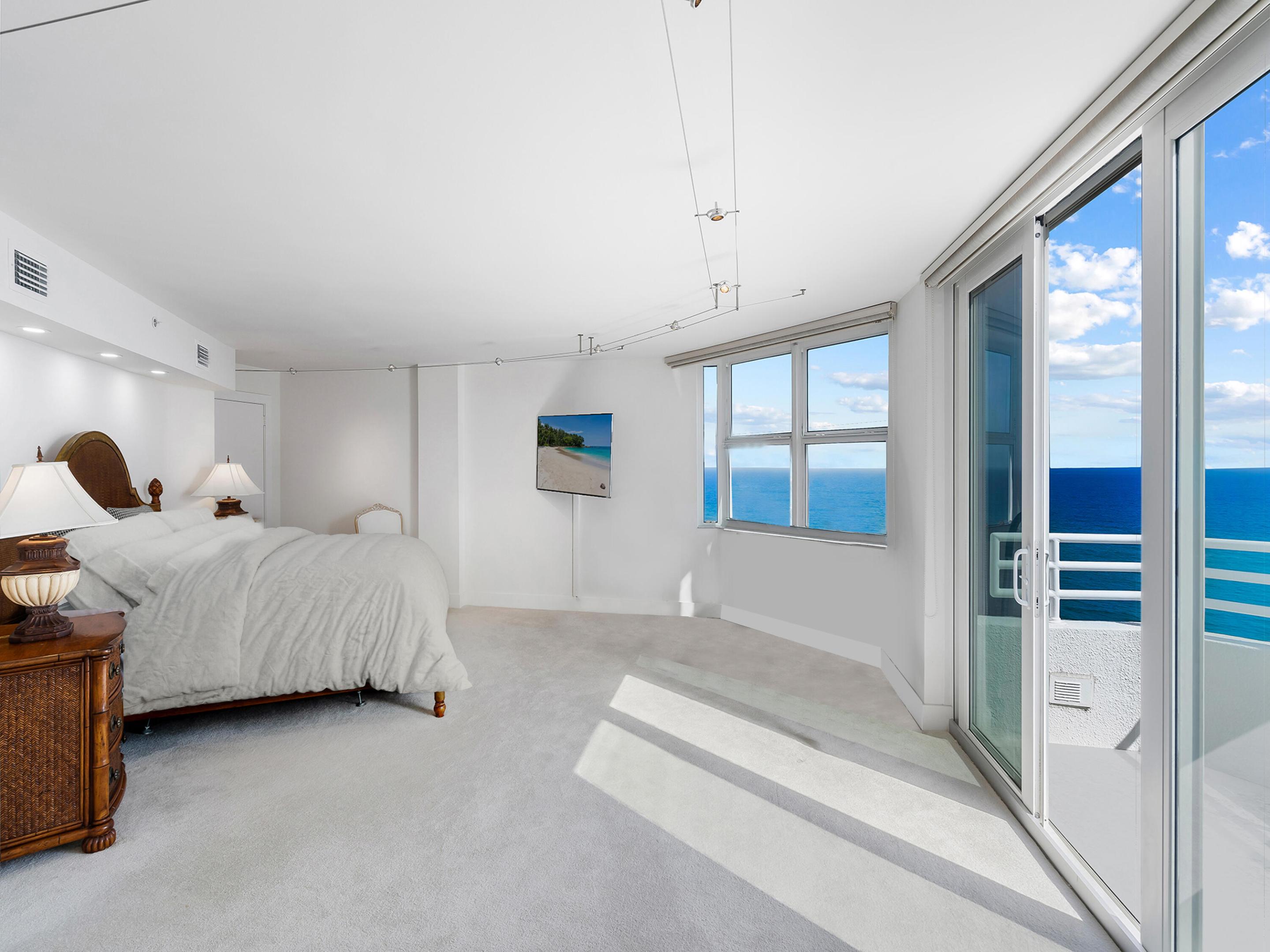CLARENDON CONDO - Residential