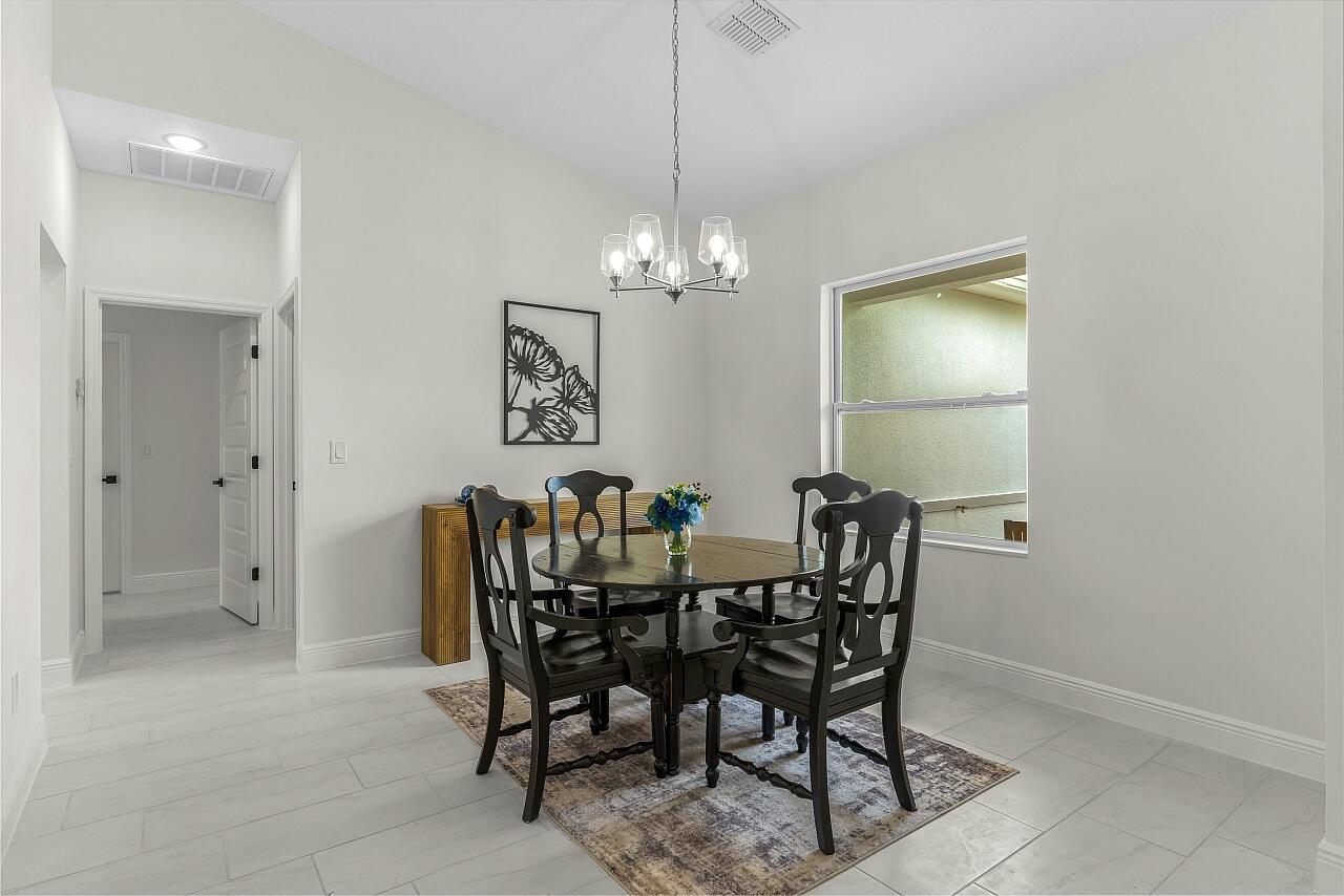 VERO LAKE ESTATES UNIT P - Residential