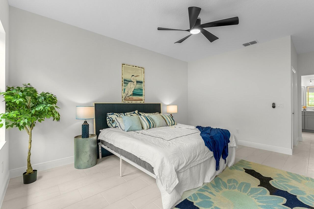 VERO LAKE ESTATES UNIT P - Residential