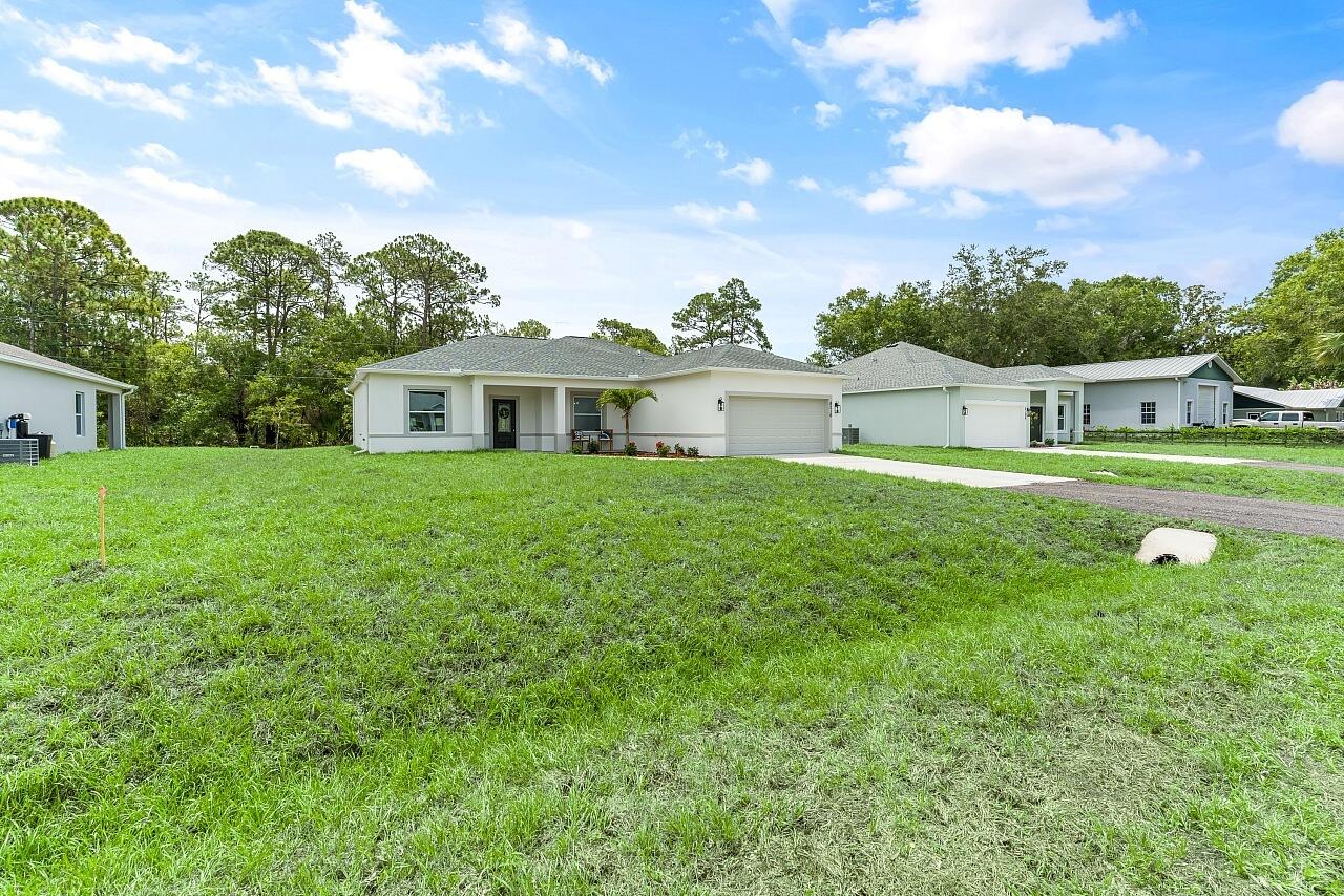 VERO LAKE ESTATES UNIT P - Residential
