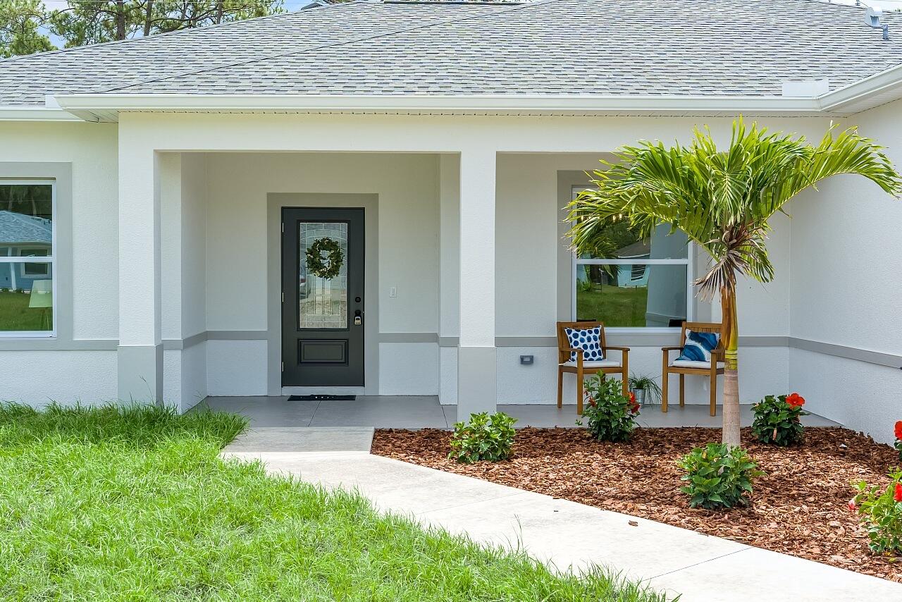 VERO LAKE ESTATES UNIT P - Residential