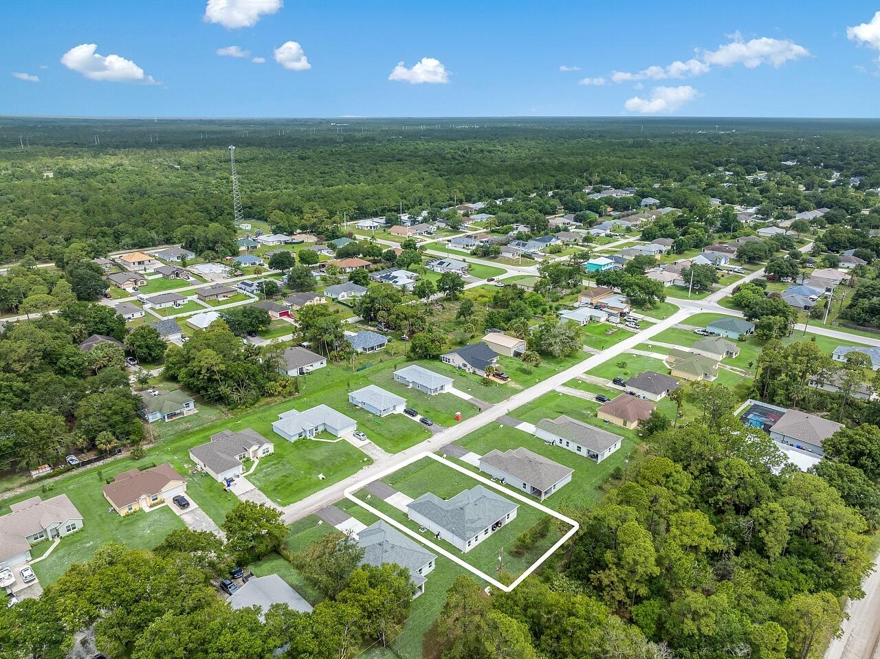 VERO LAKE ESTATES UNIT P - Residential