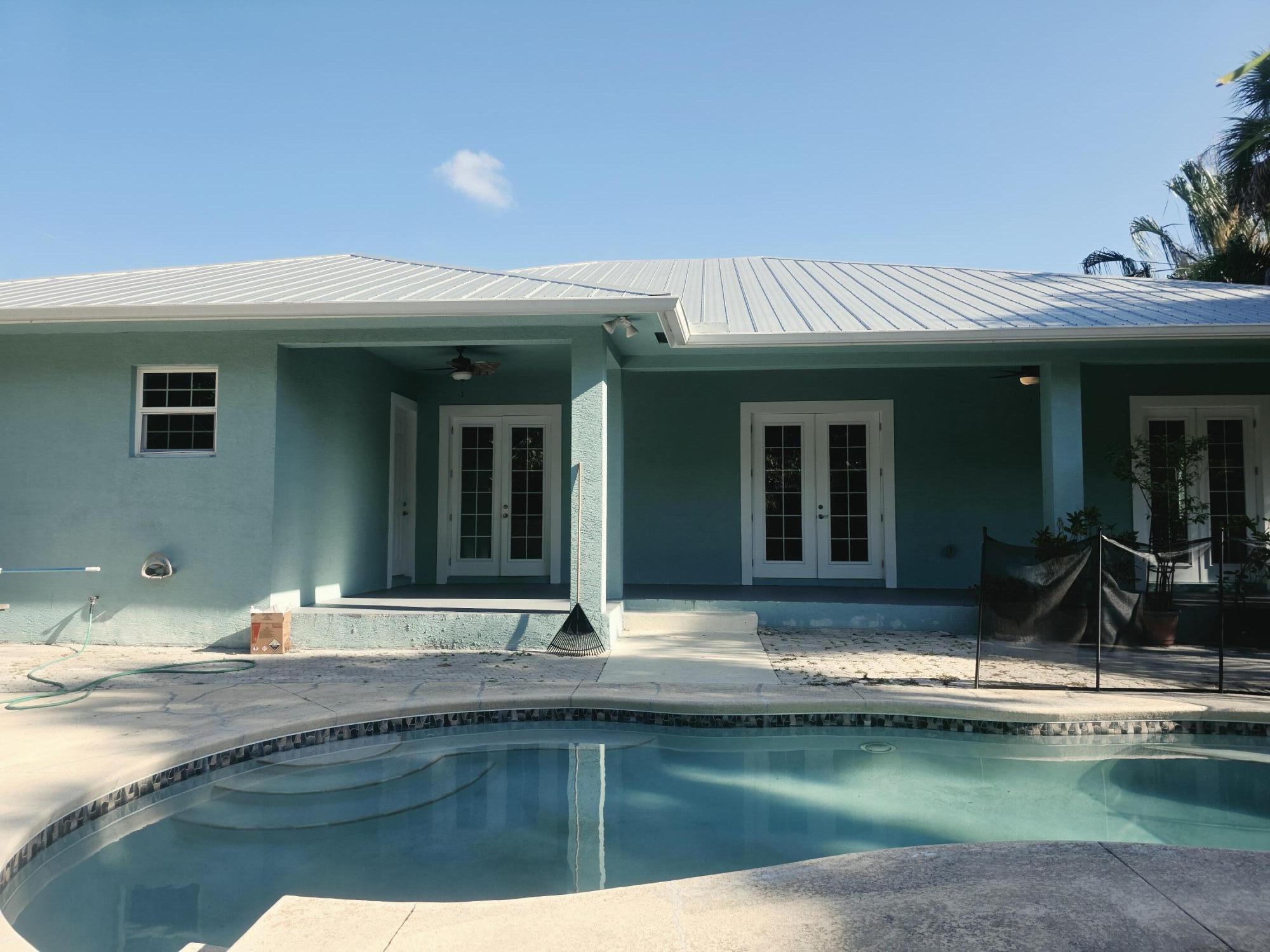 PALM CITY GARDENS - Residential