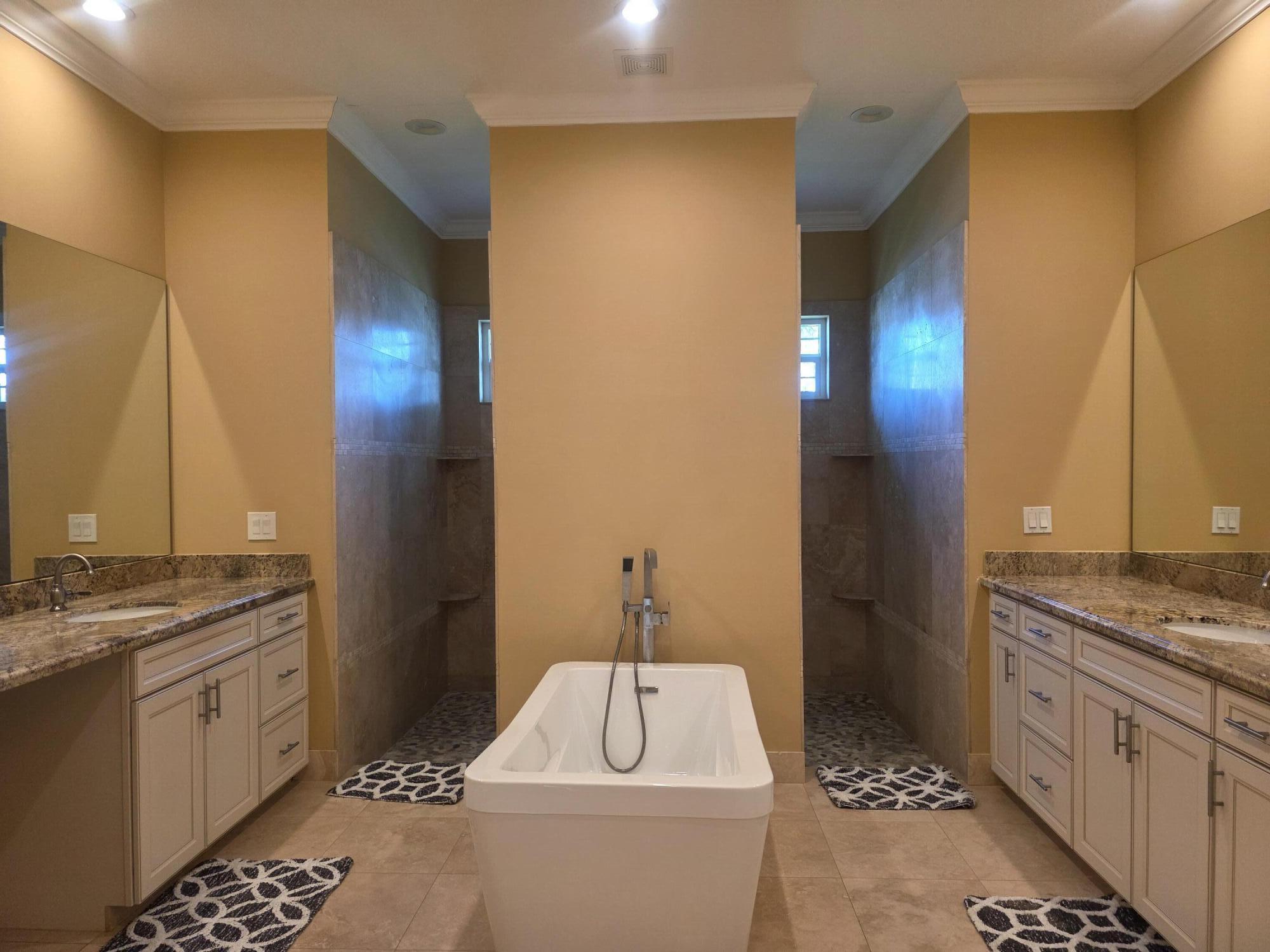 PALM CITY GARDENS - Residential