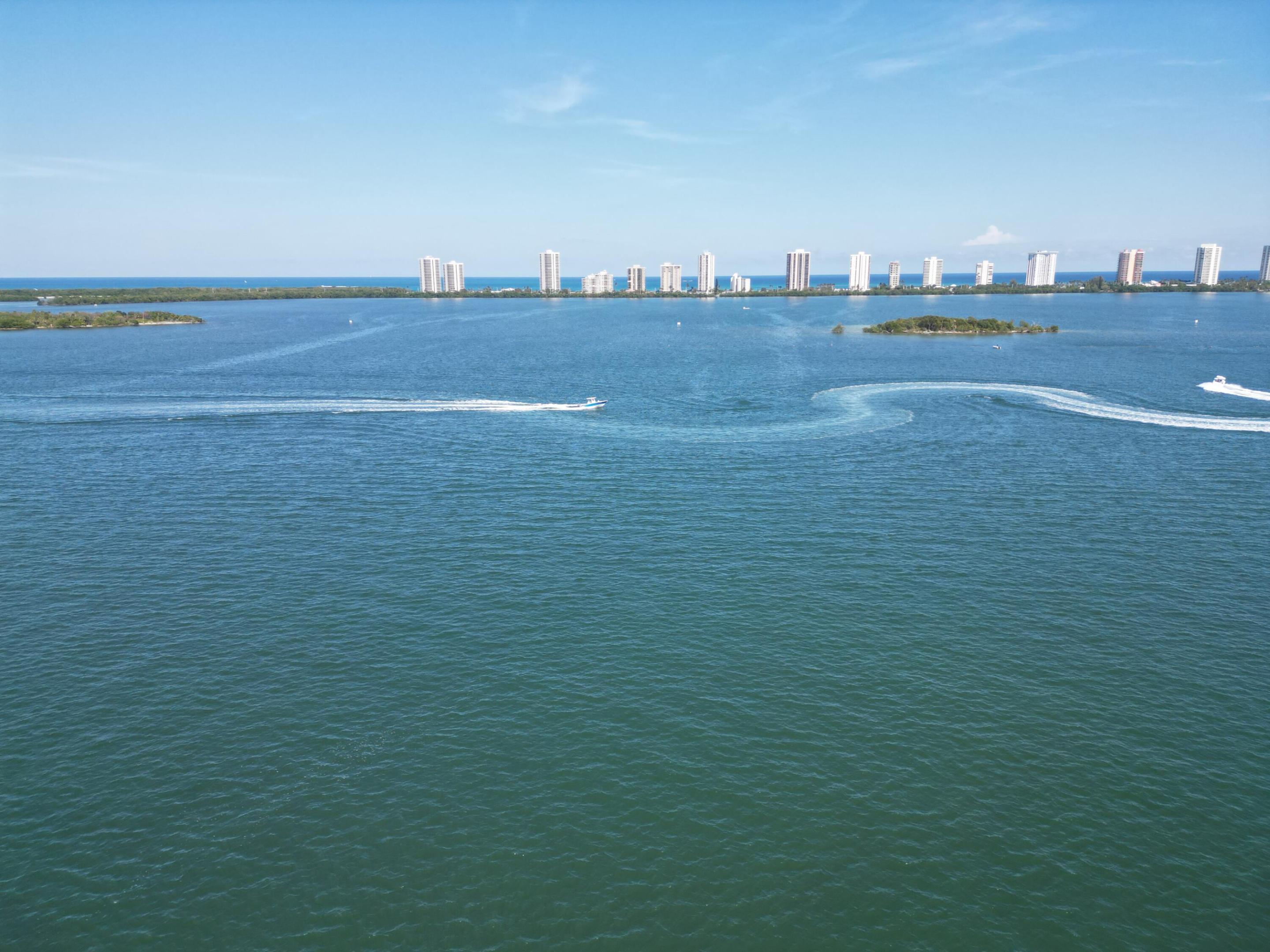 LAKE COLONY APTS ONE INC - Residential