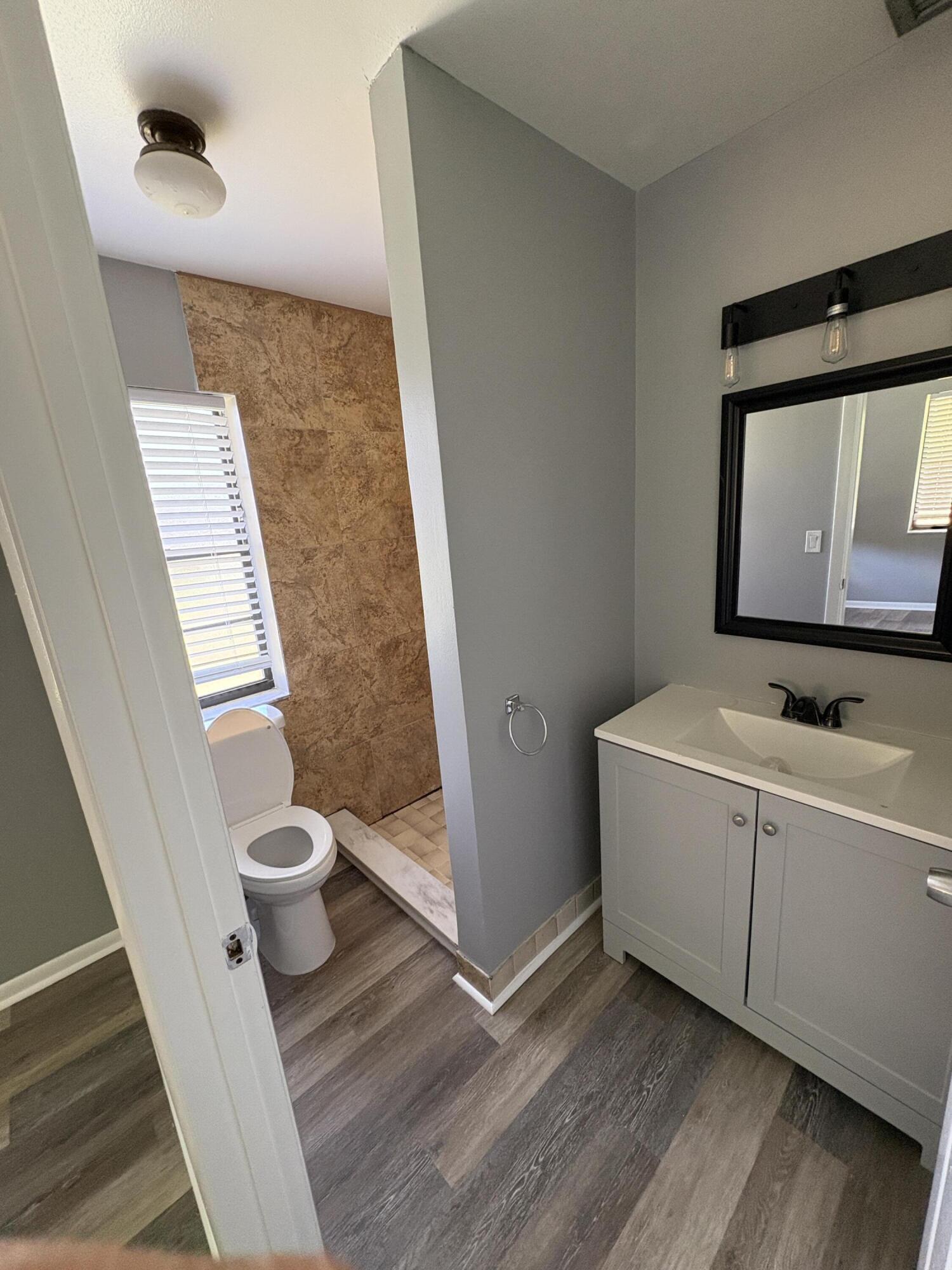 SUMMIT VILLAS CONDO - Residential Lease