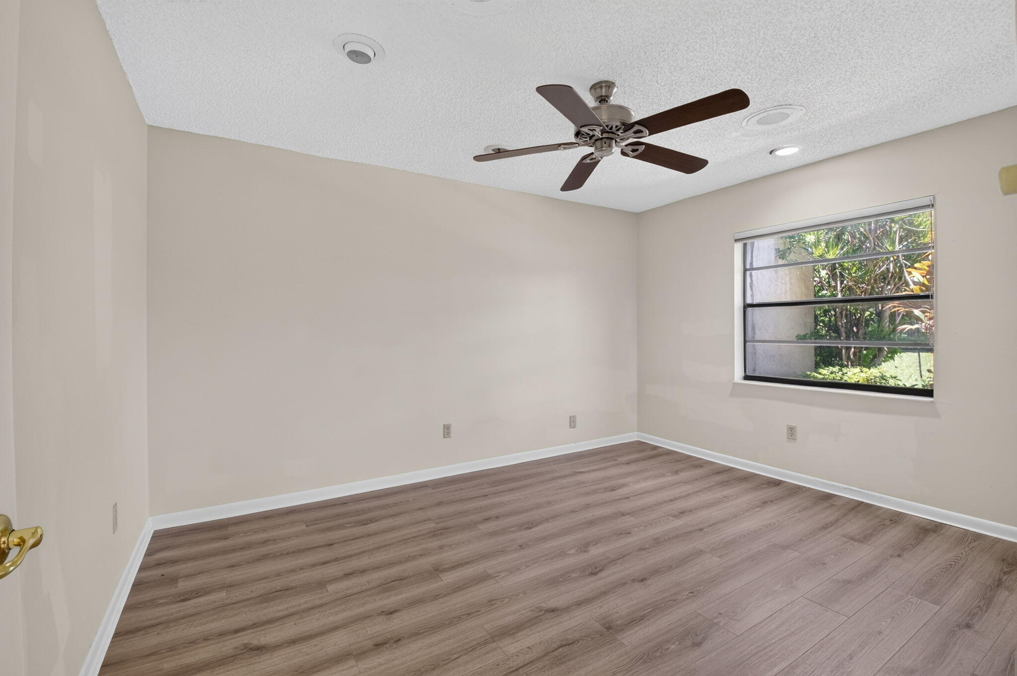 PINES OF BOCA LAGO CONDO - Residential Lease