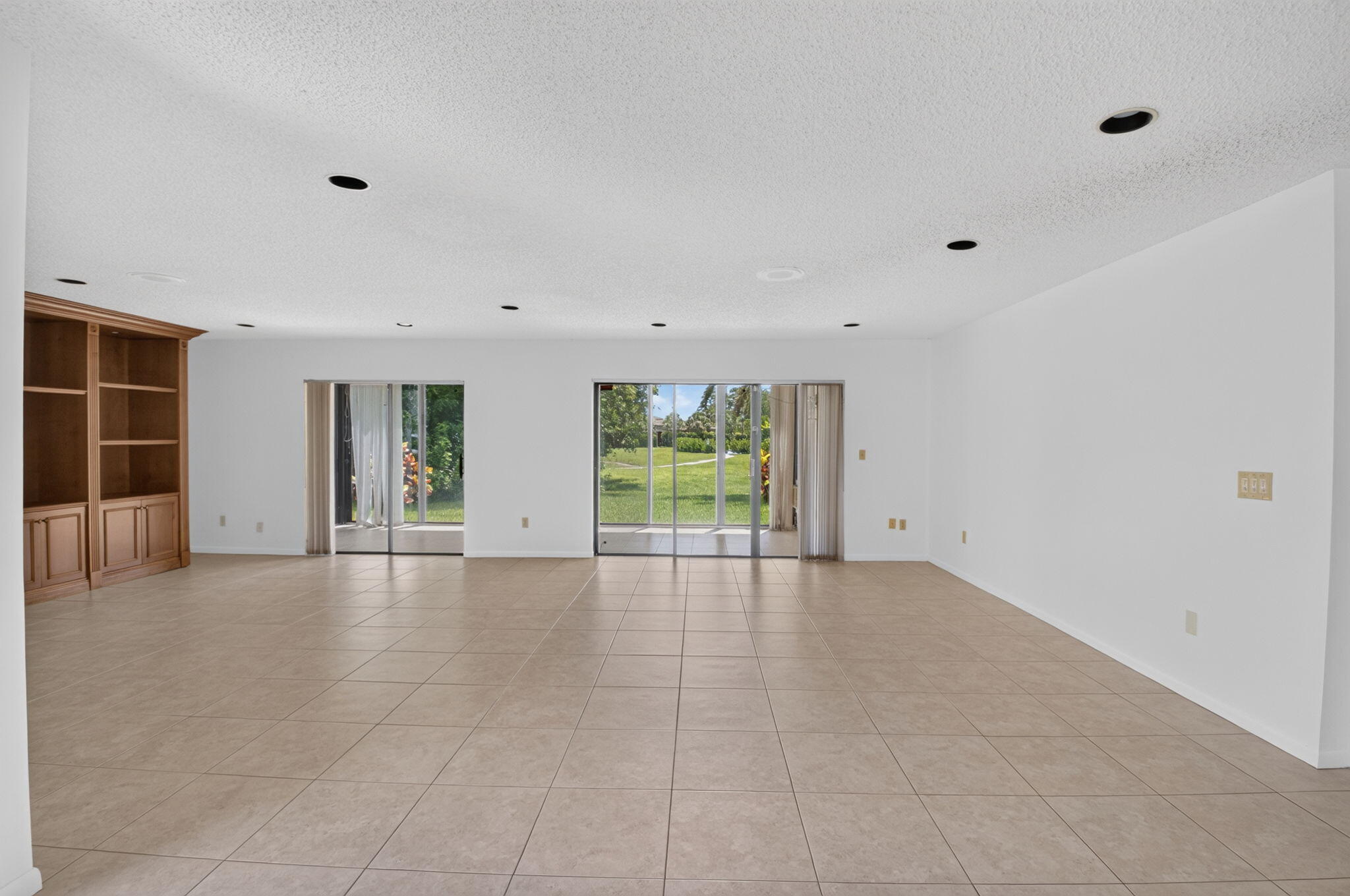 PINES OF BOCA LAGO CONDO - Residential Lease
