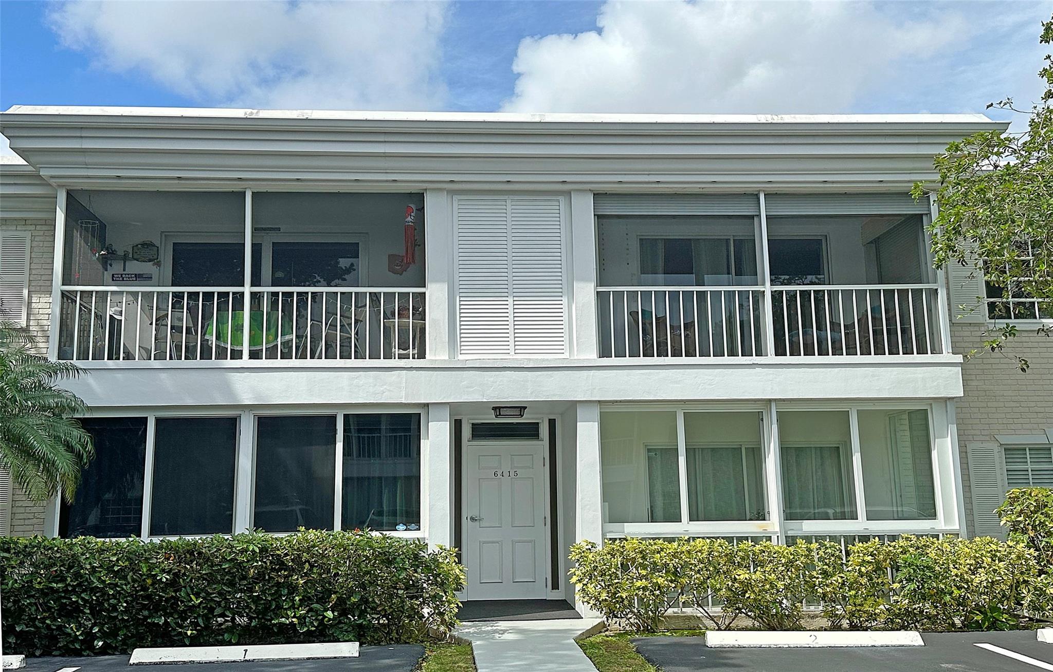 BAY COLONY CLUB - Residential