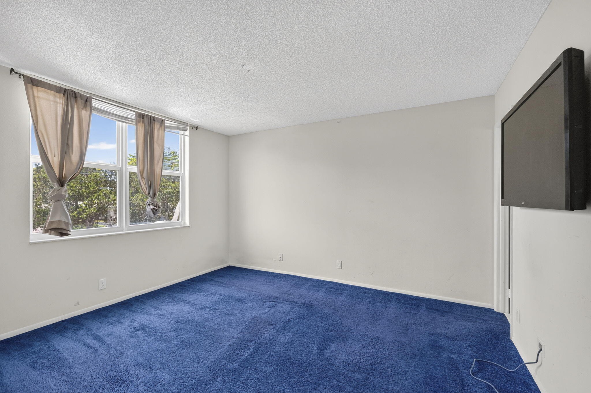 CORAL RIDGE EAST CONDO - Residential