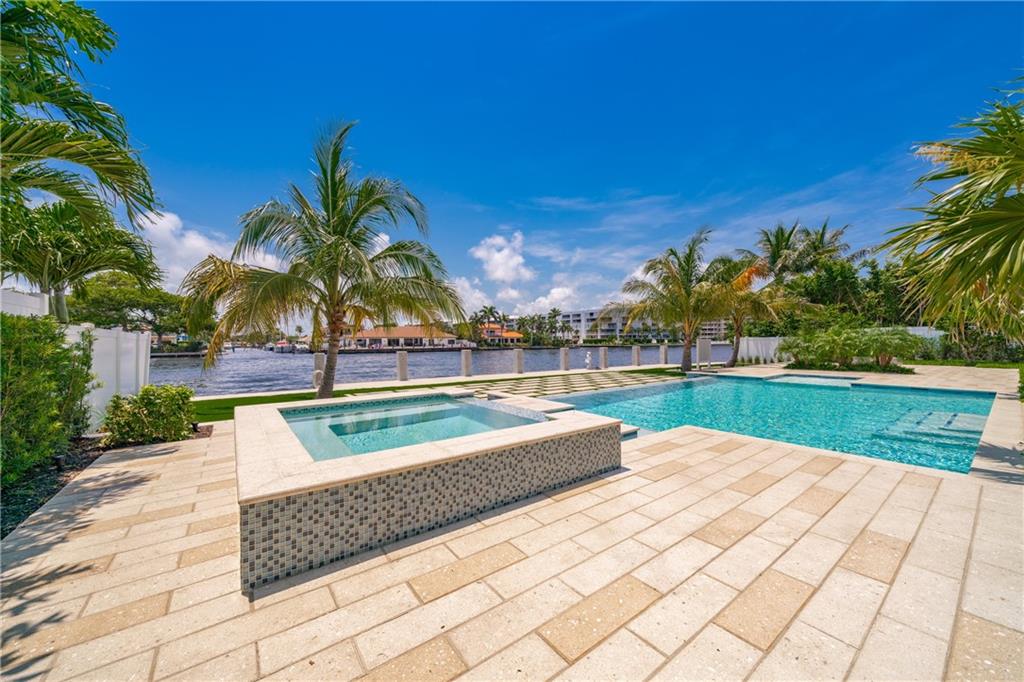 Silver Shores - Residential